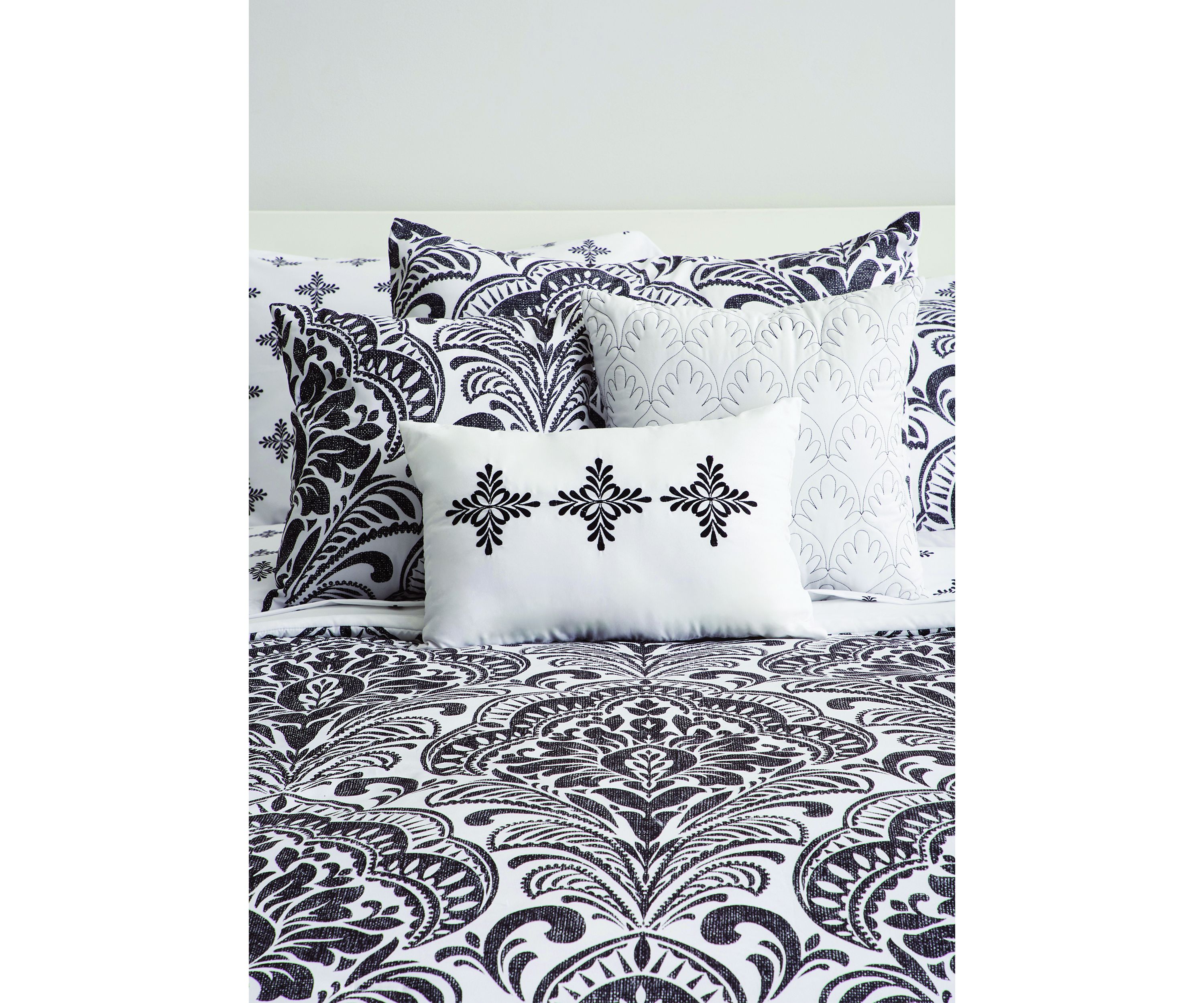 Medallion 10 Piece Bedding Set