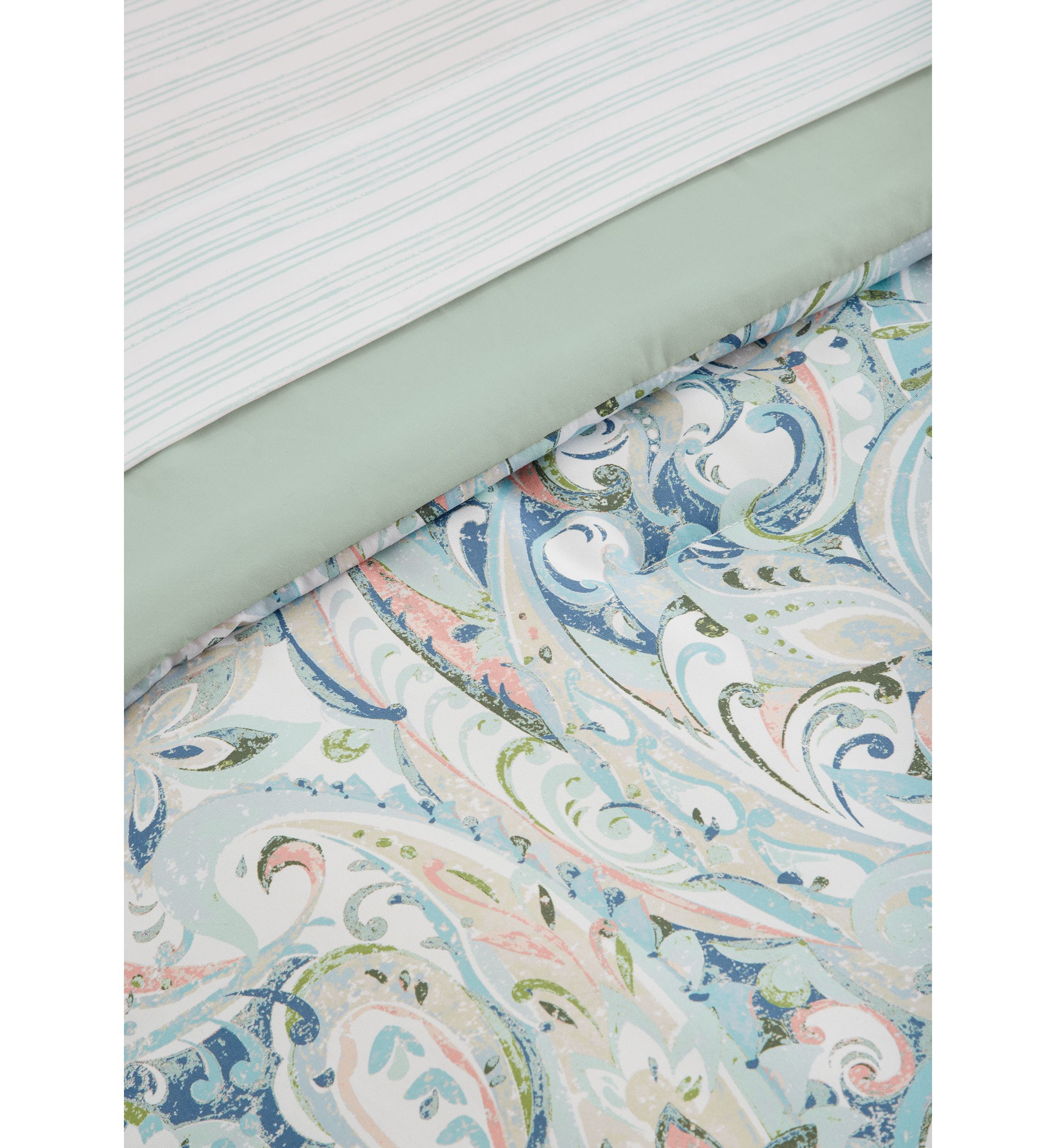 Coastal Paisley 10 Piece Bedding Set