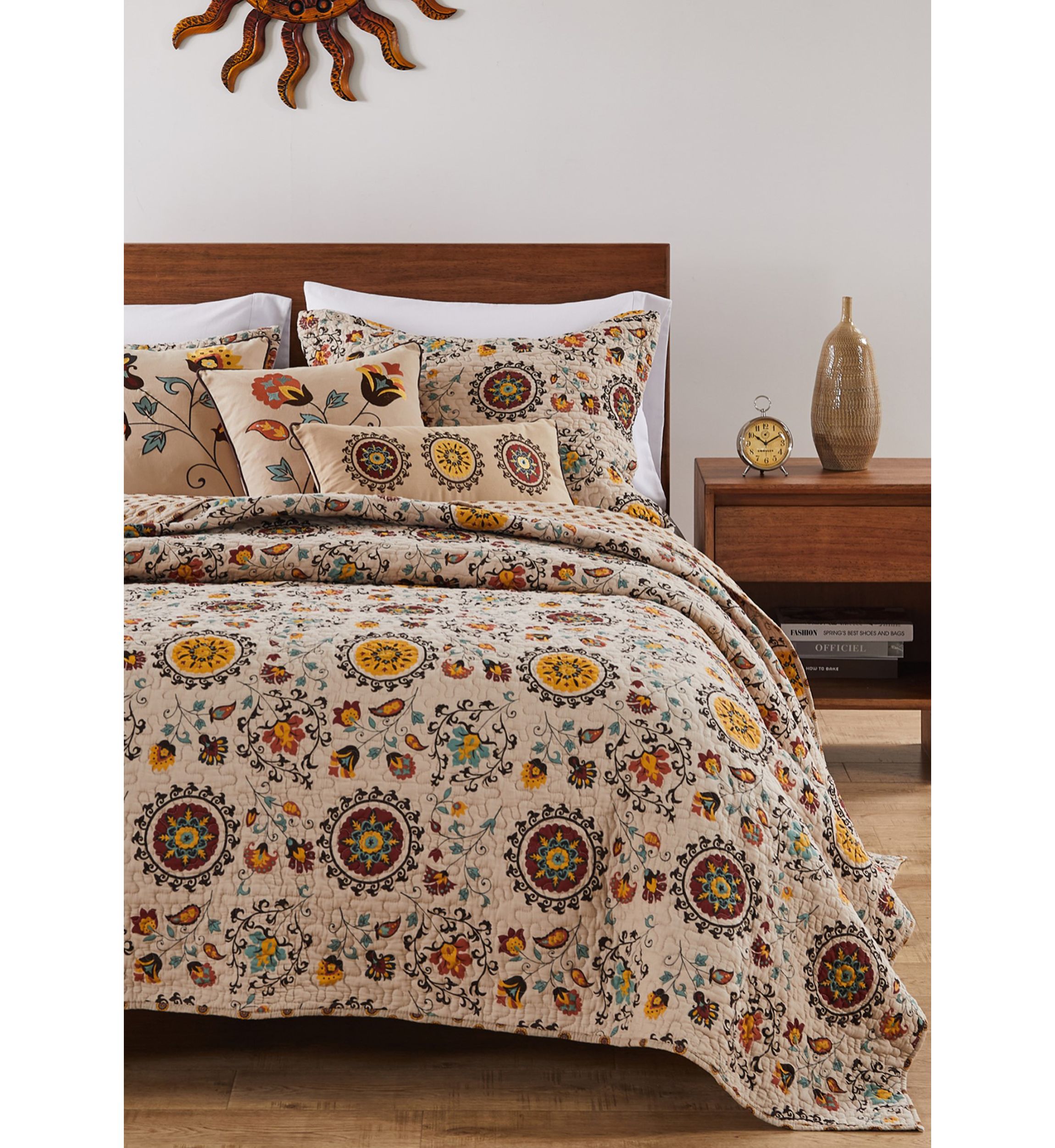 Andorra Quilt and Pillow Sham Set