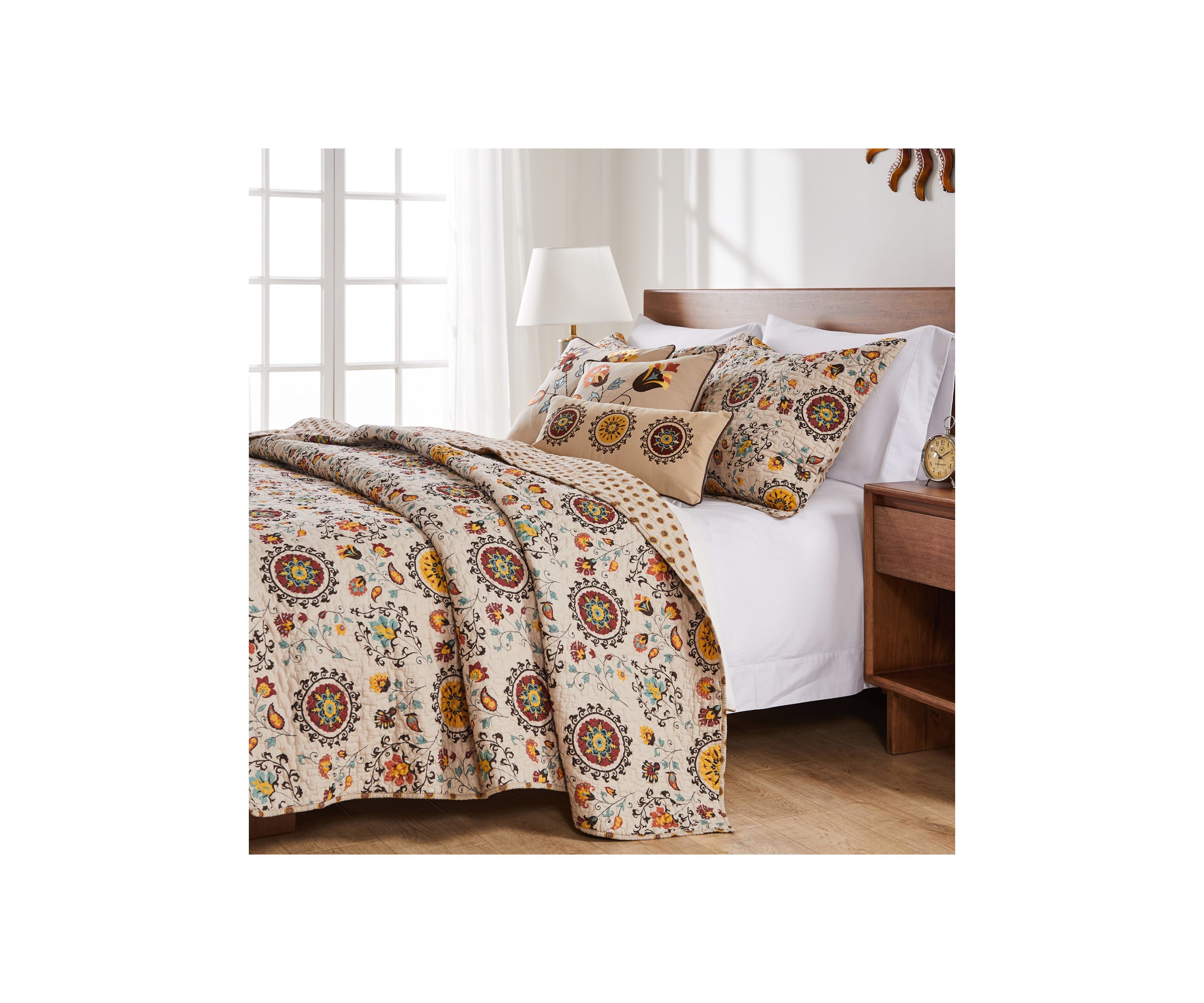 Andorra Quilt and Pillow Sham Set
