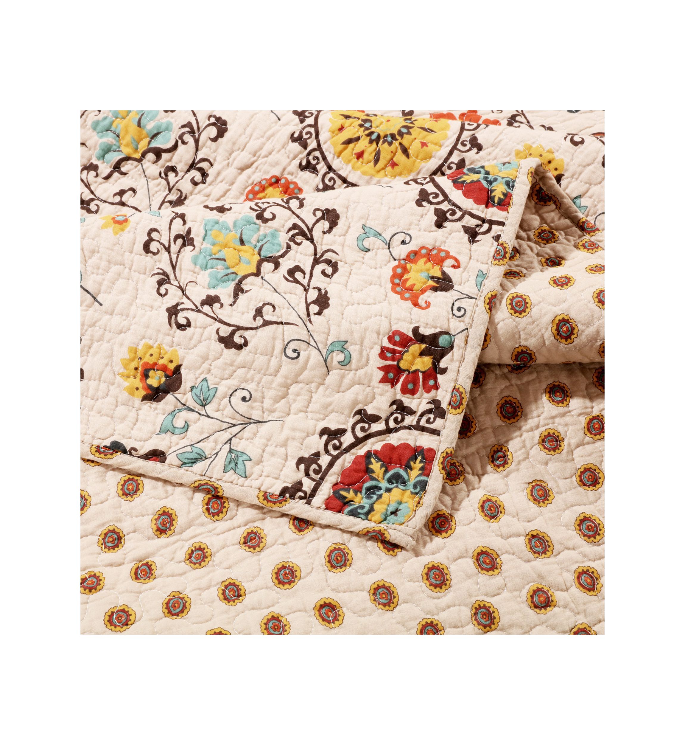Andorra Quilt and Pillow Sham Set
