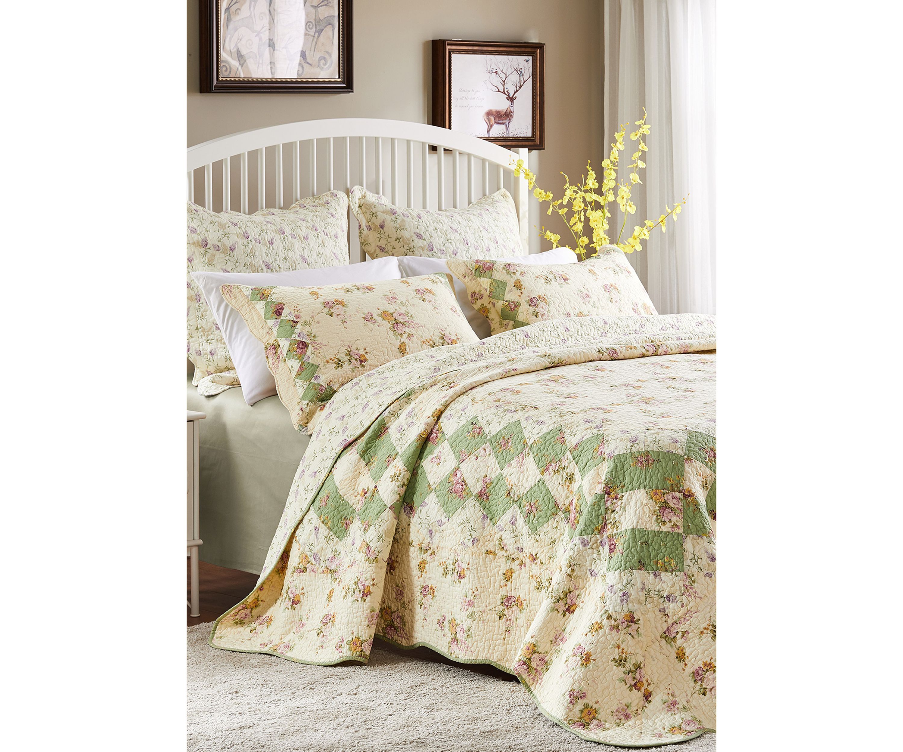 Bliss Quilt and Pillow Sham Set