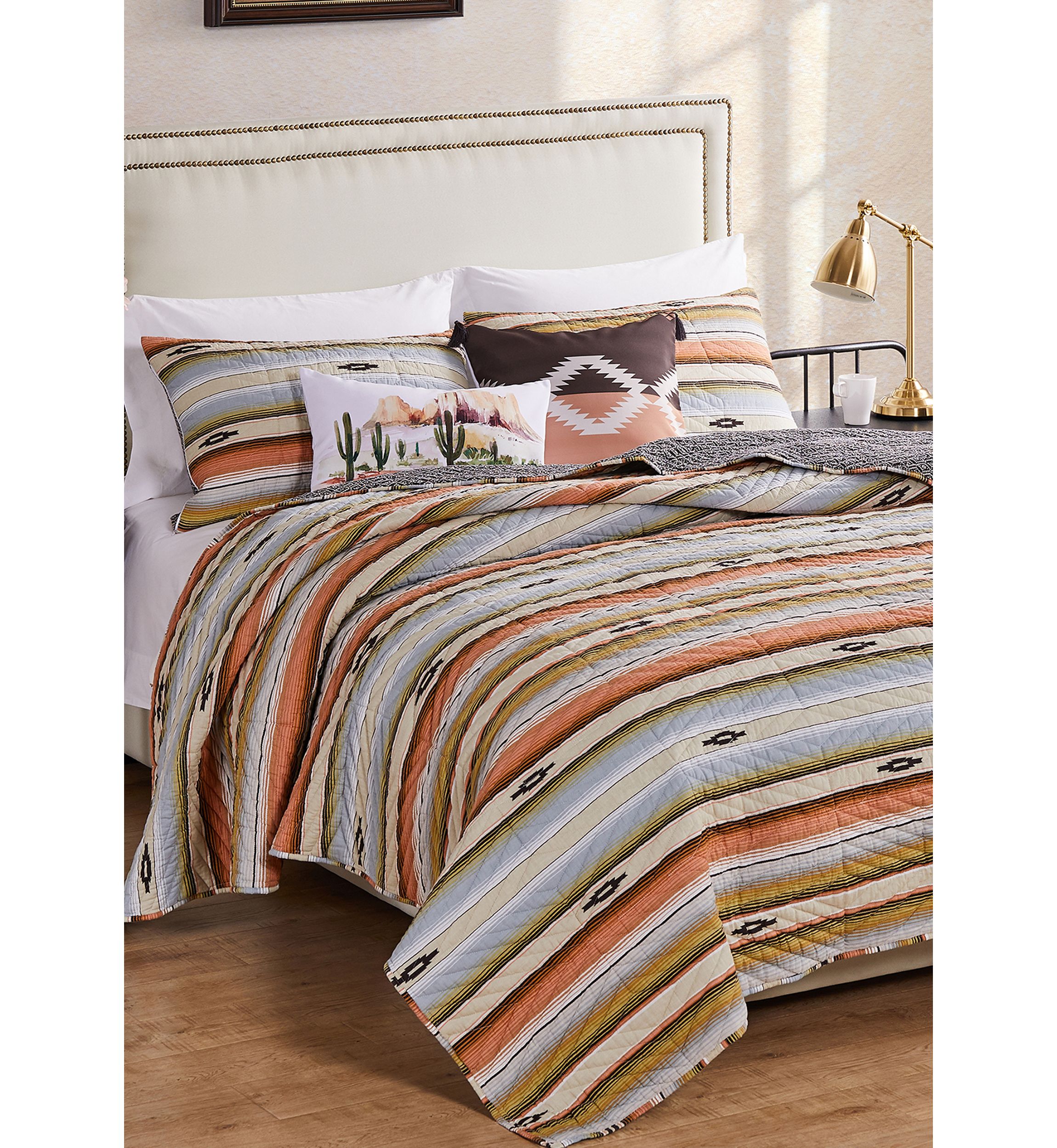 Barefoot Bungalow Painted Desert Quilt and Pillow Sham Set | Belk
