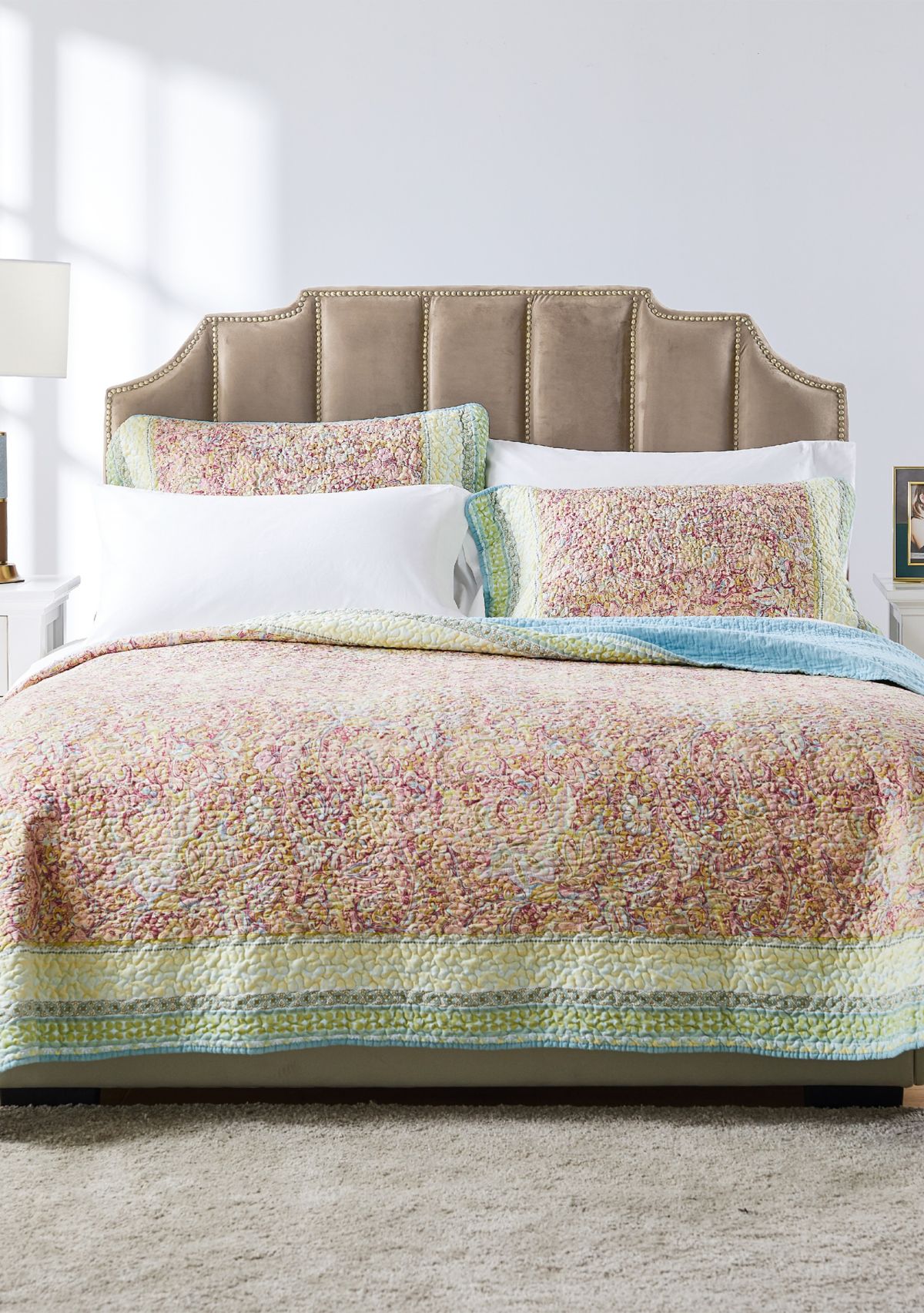 Palisades Quilt and Pillow Sham Set