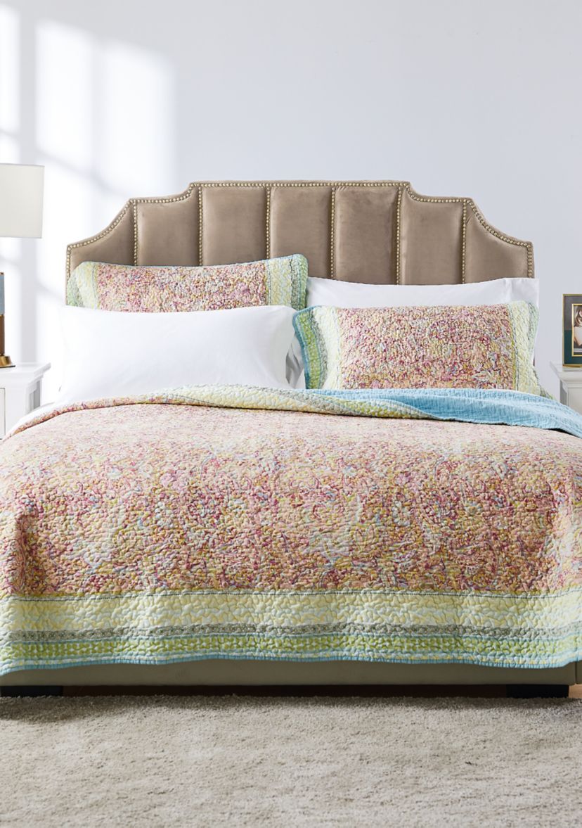 Palisades Quilt and Pillow Sham Set