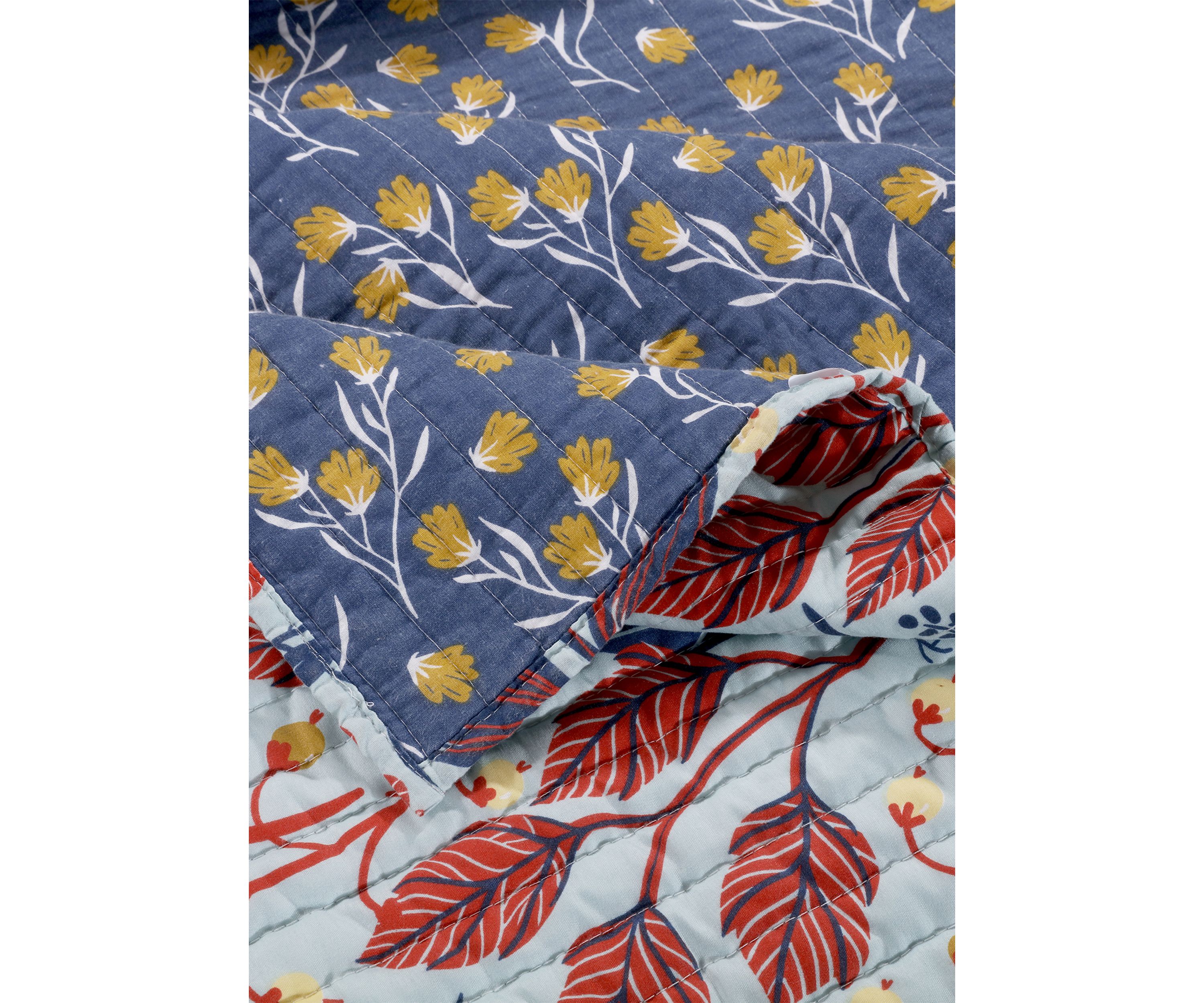 Perry Quilt and Pillow Sham Set