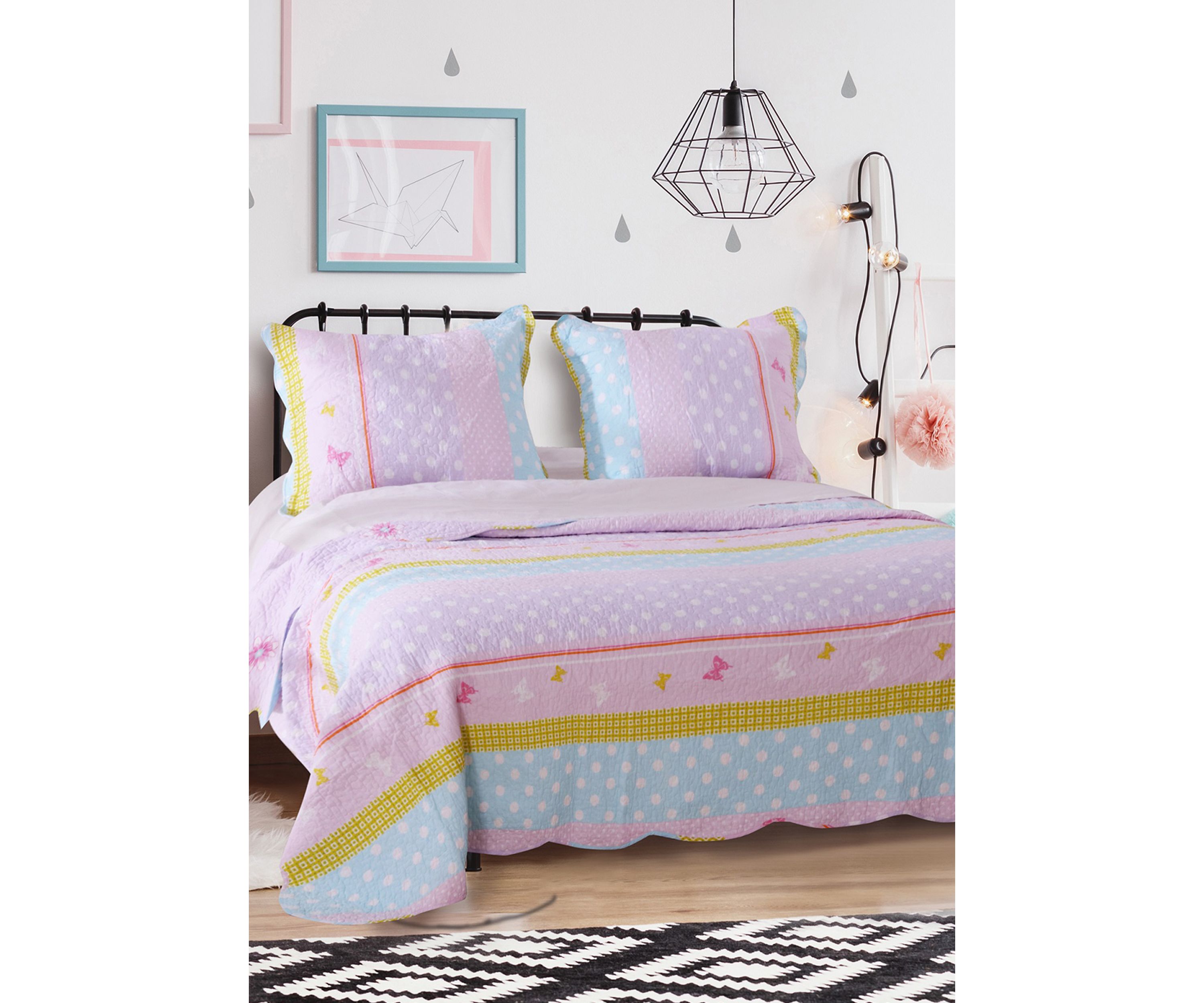 Polka Dot Stripe Quilt and Pillow Sham Set