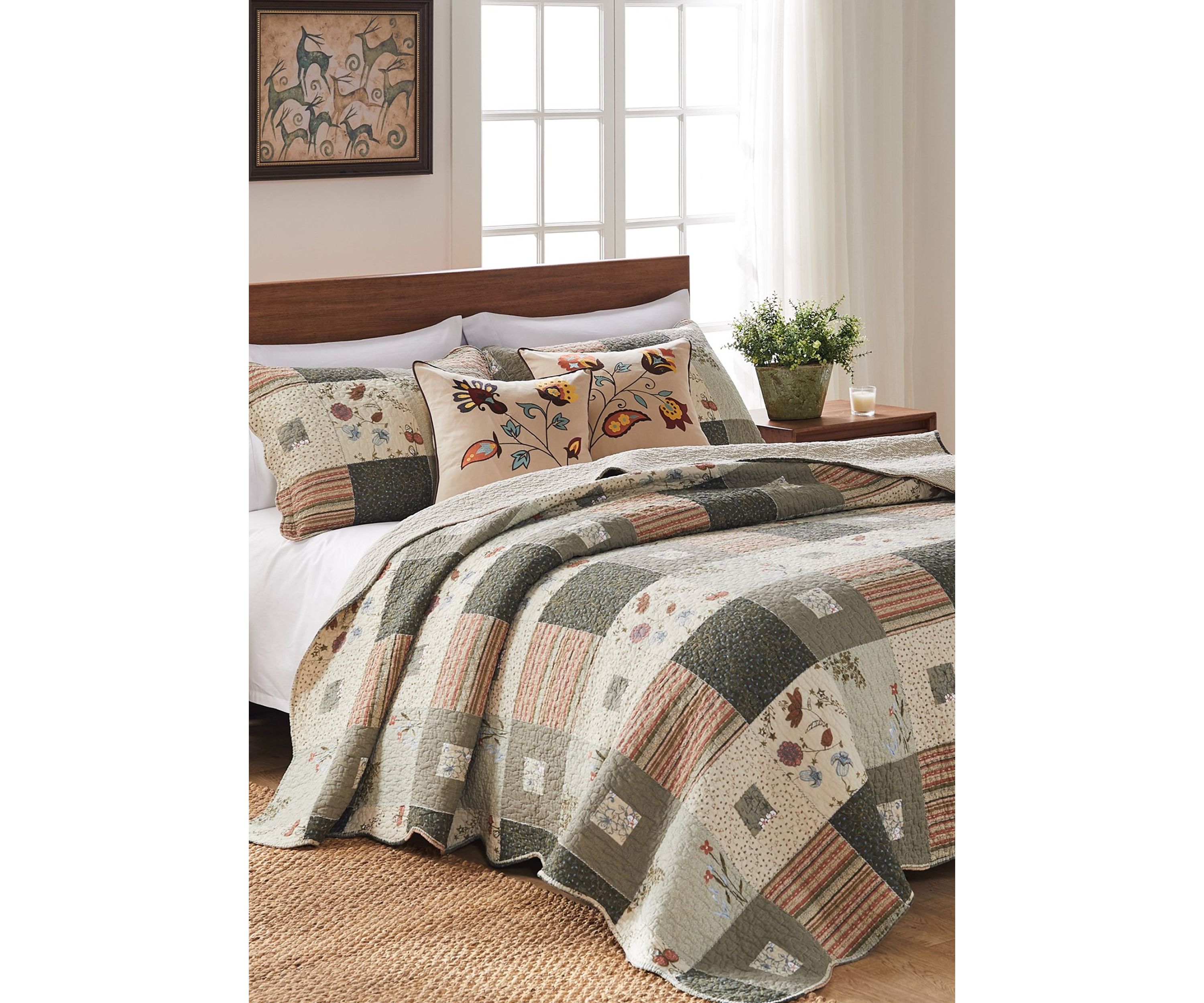 Sedona Quilt and Pillow Sham Set