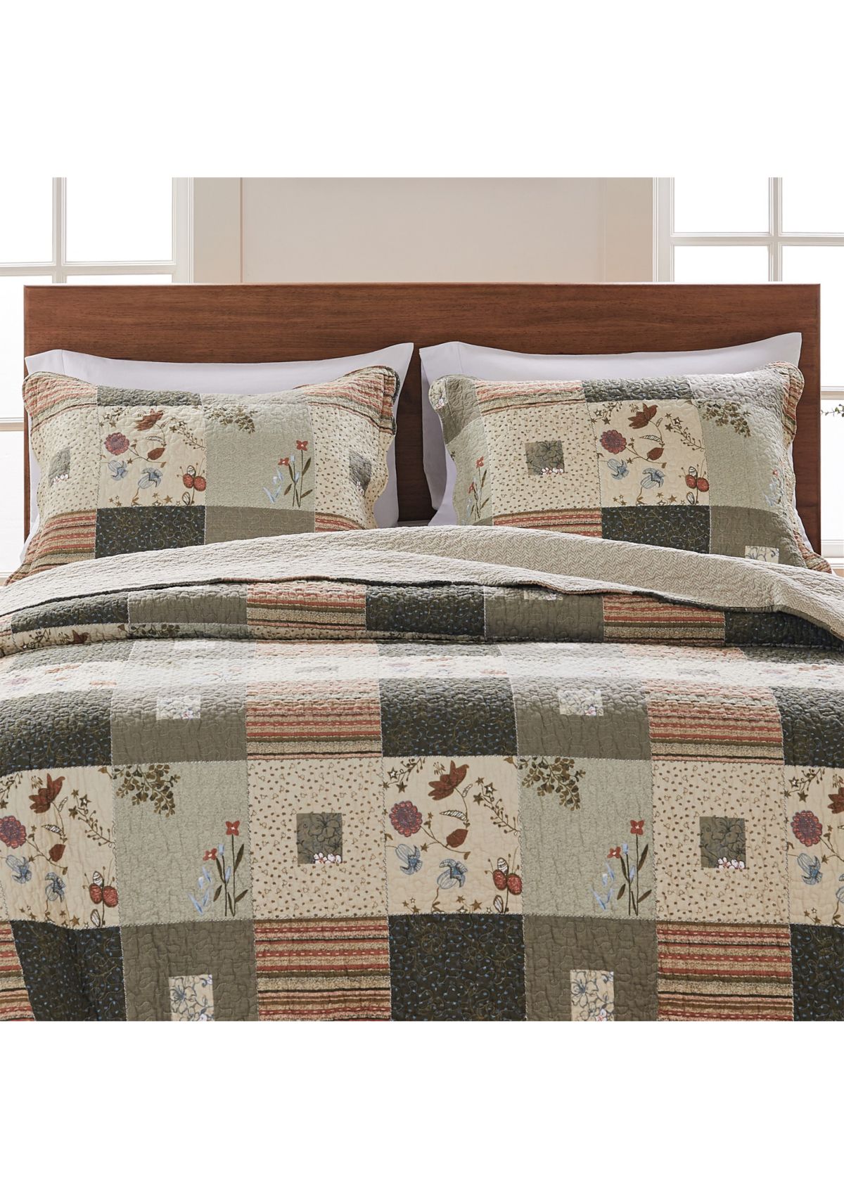 Sedona Quilt and Pillow Sham Set