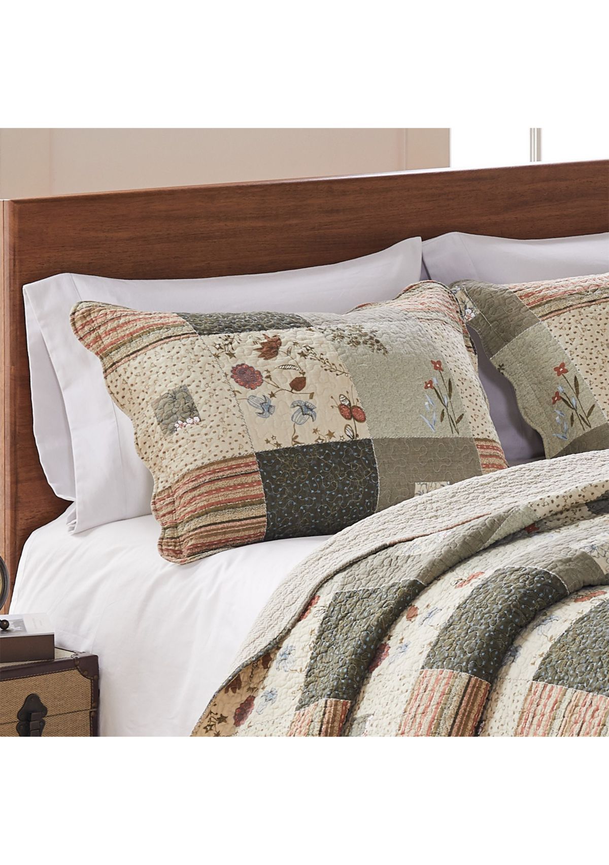 Sedona Quilt and Pillow Sham Set