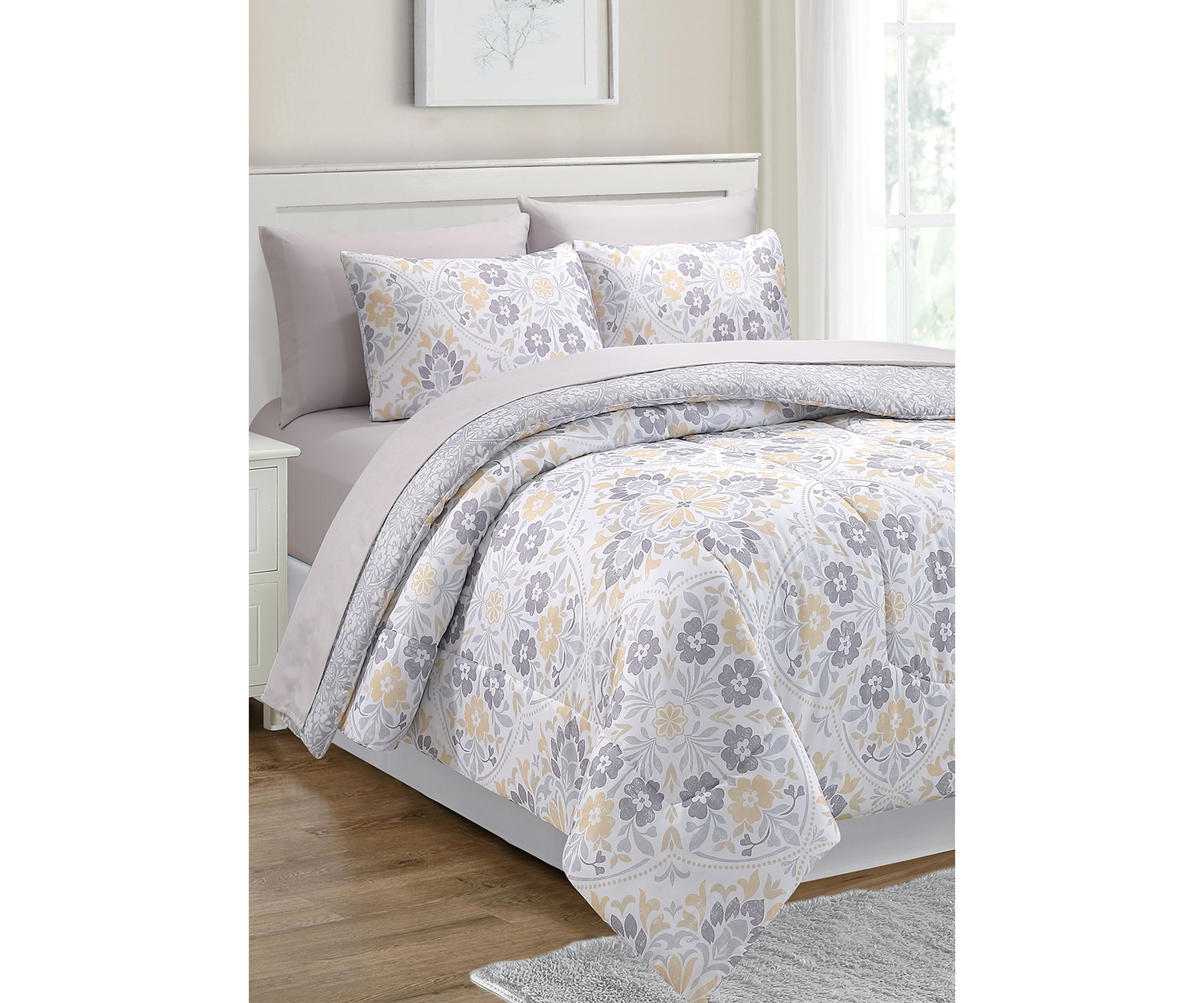 Cynthia 7 Piece Comforter Set