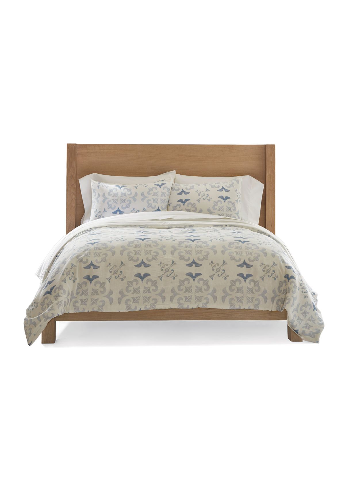 Medallion Comforter Set