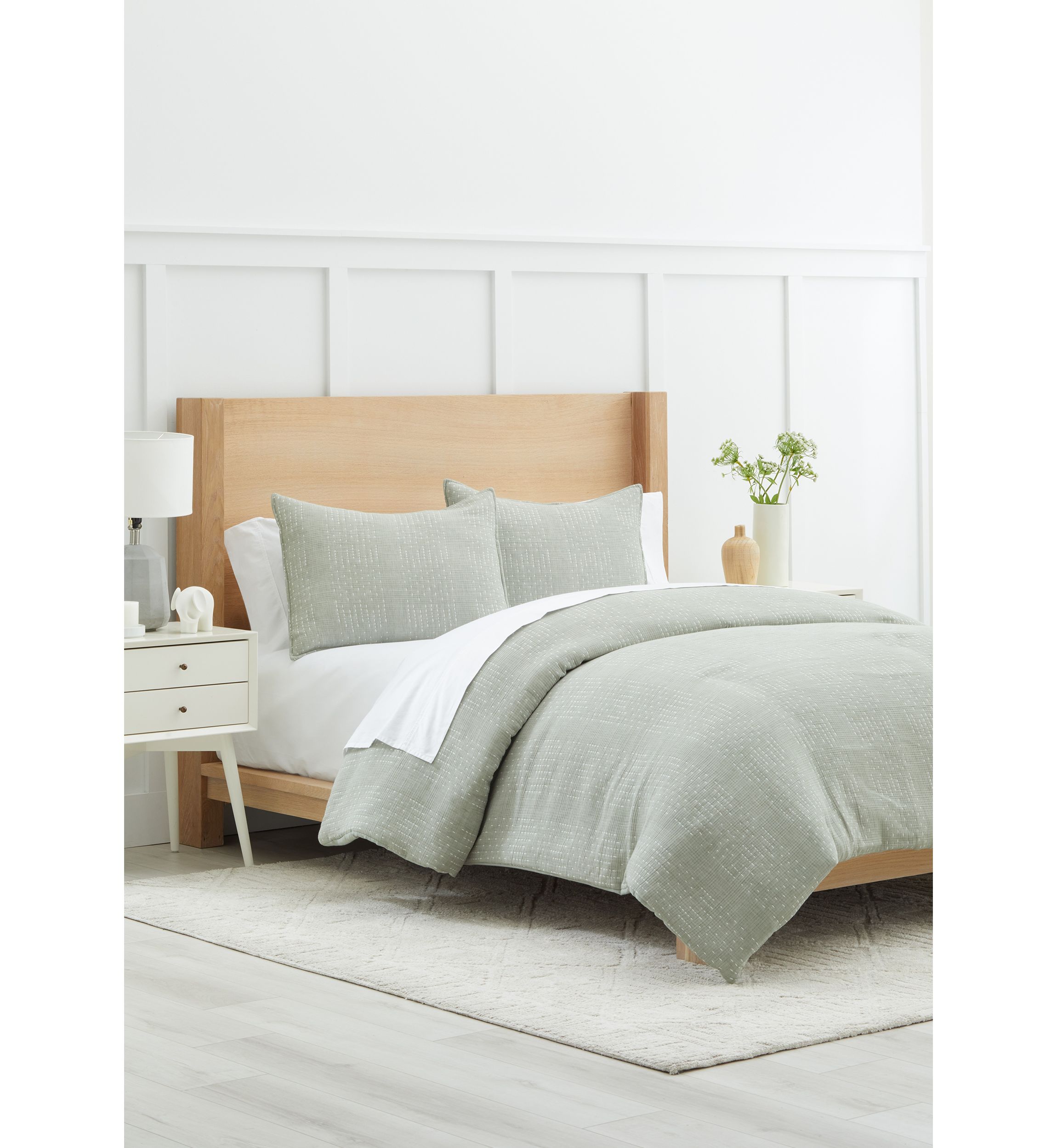 Jacquard Stripe Comforter Set