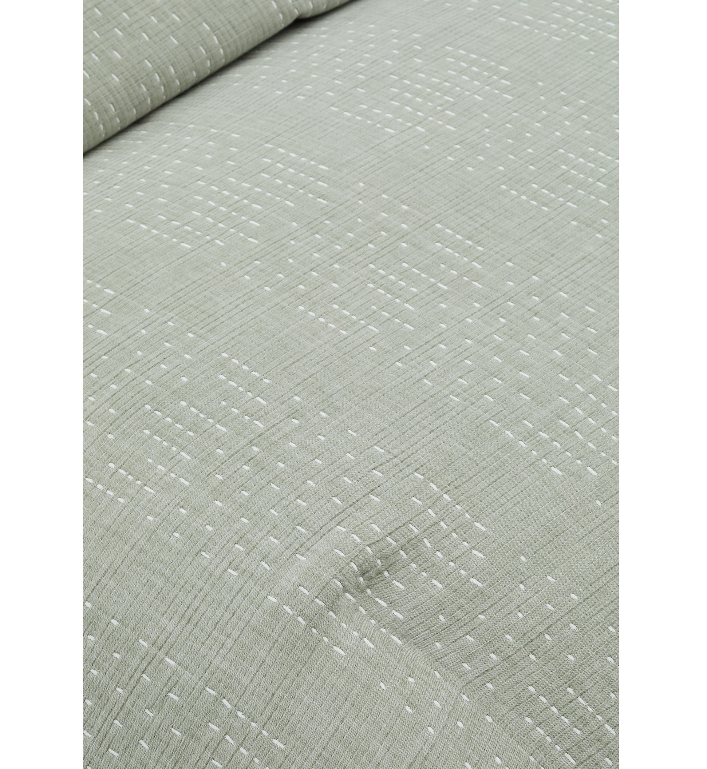 Jacquard Stripe Comforter Set