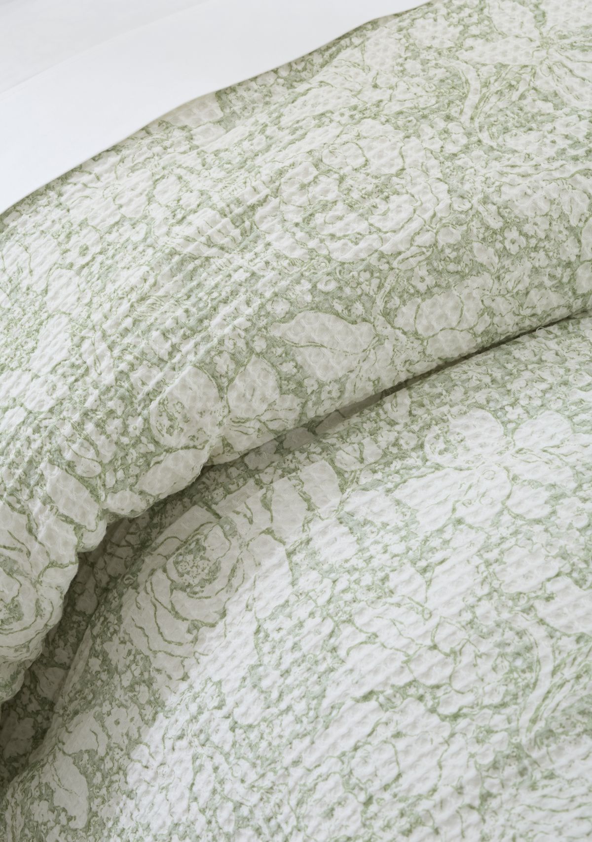 Floral Waffle Comforter Set