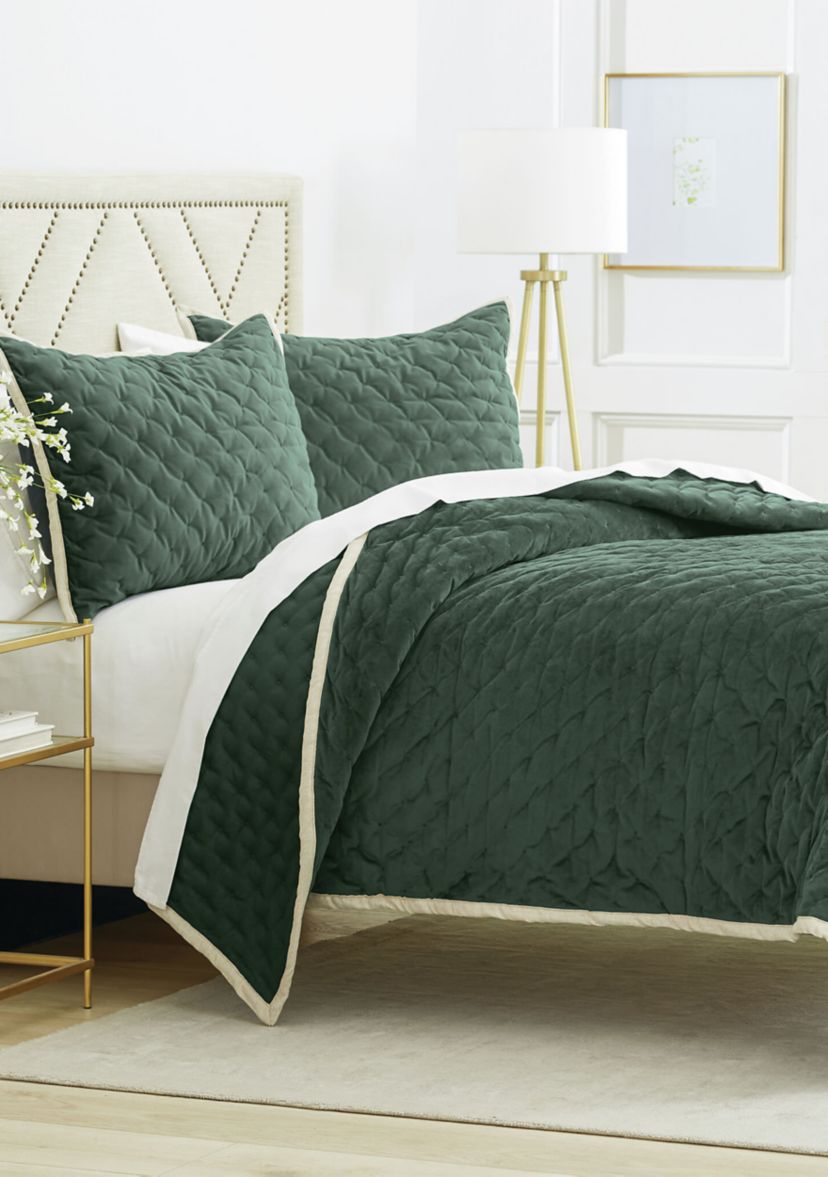 Lusso Velvet Quilt Set