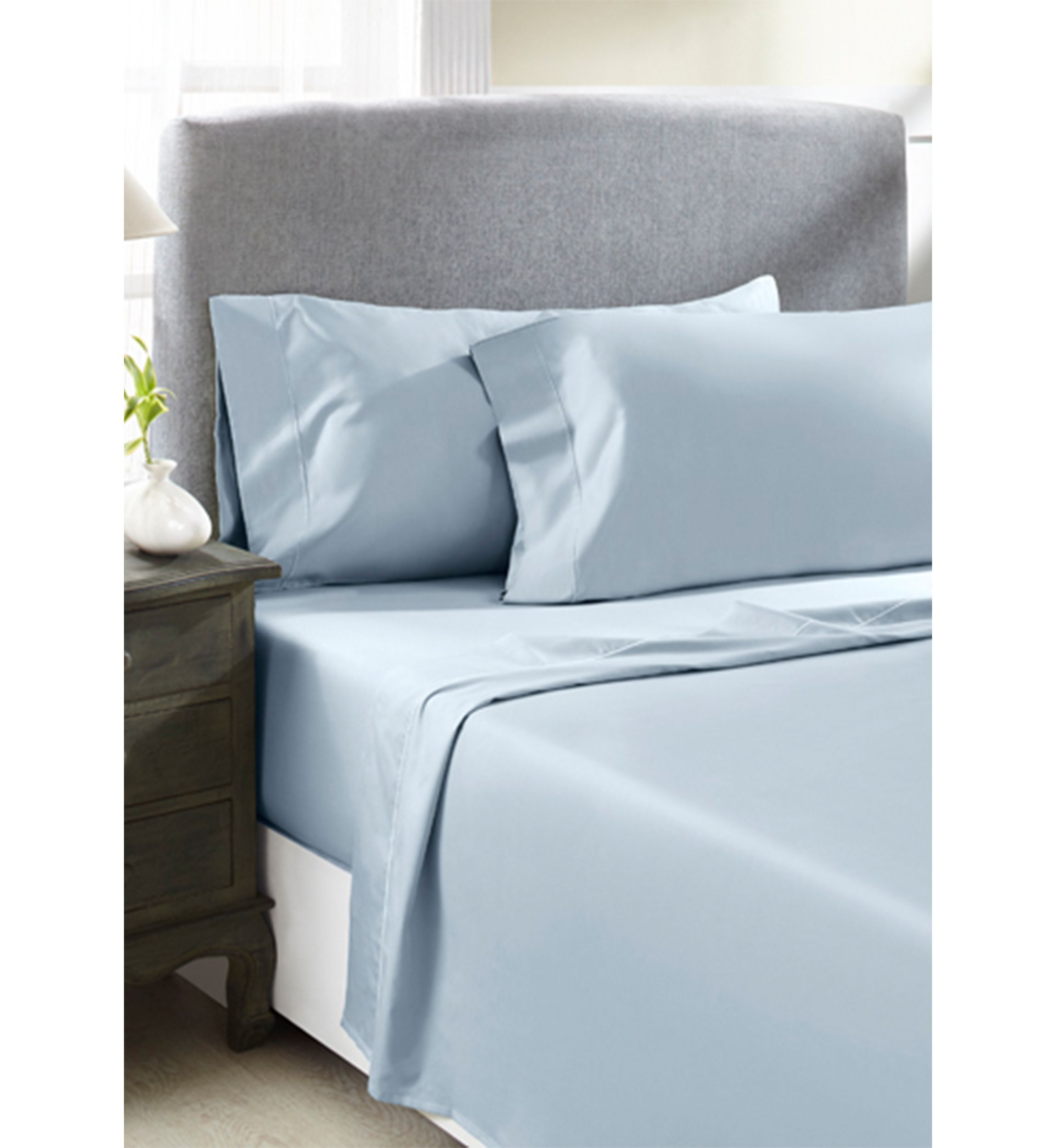 800 Thread Count Solid Sateen Bed Sheet Set