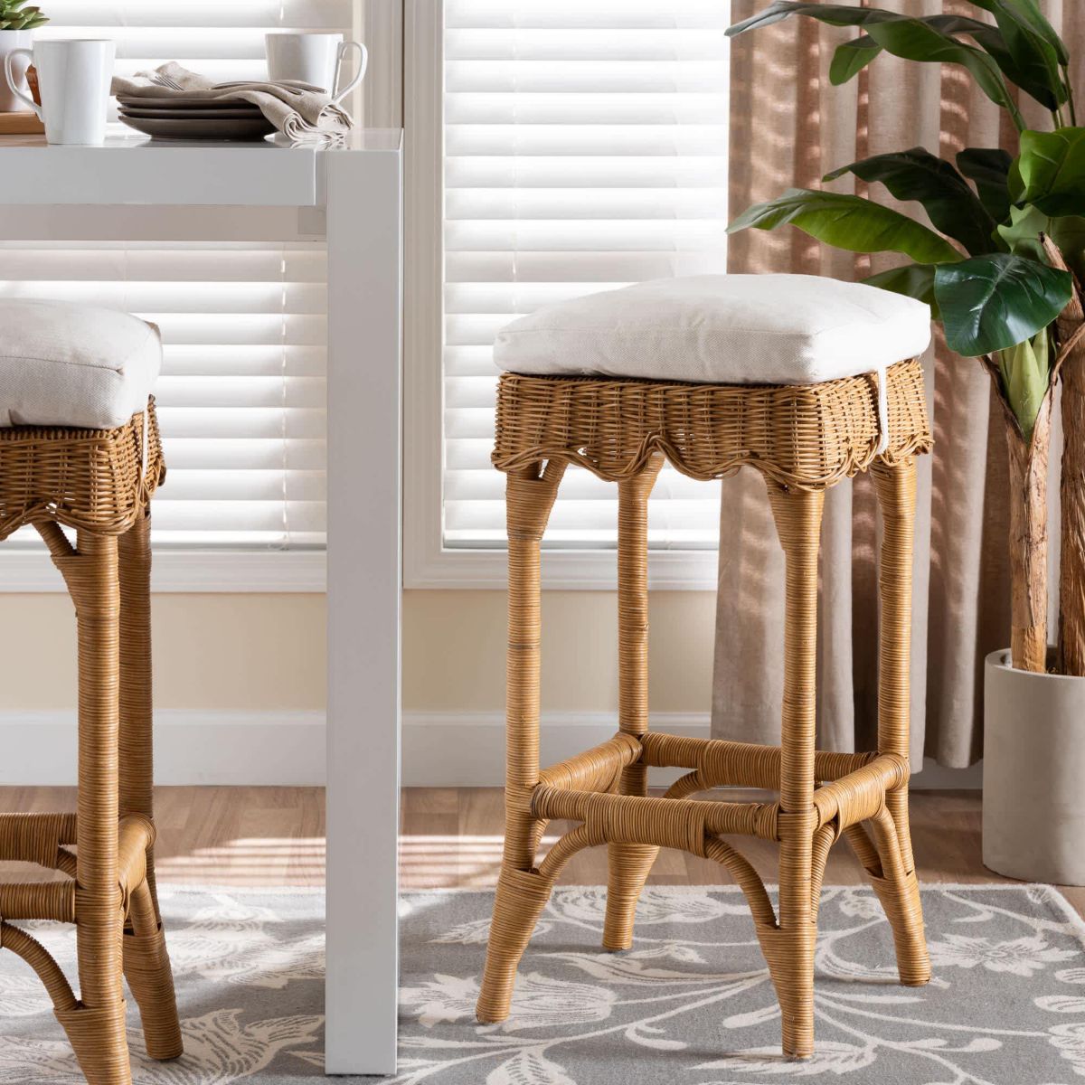 Muy Scallop Honey Rattan Bar Stool