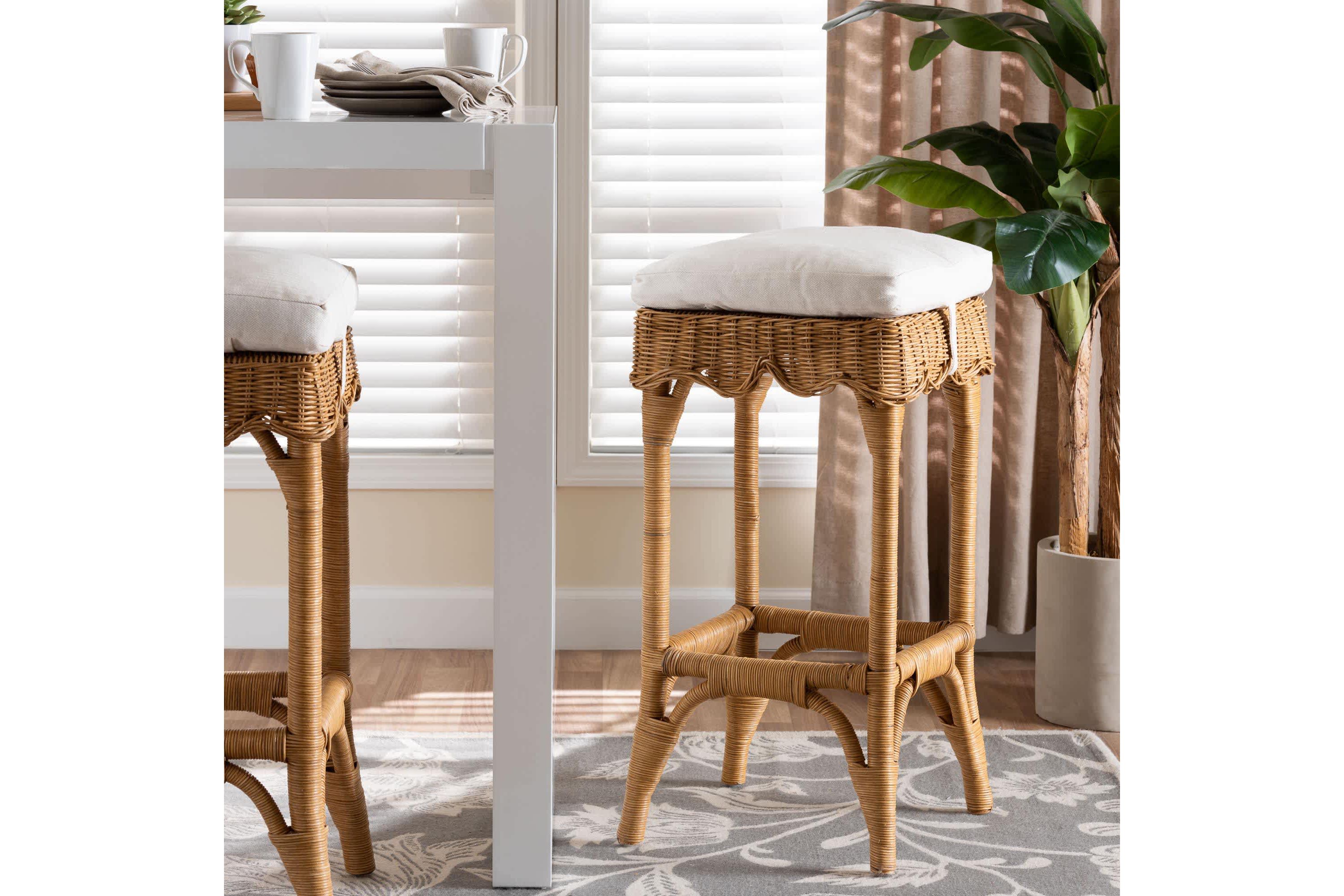 Muy Scallop Honey Rattan Bar Stool
