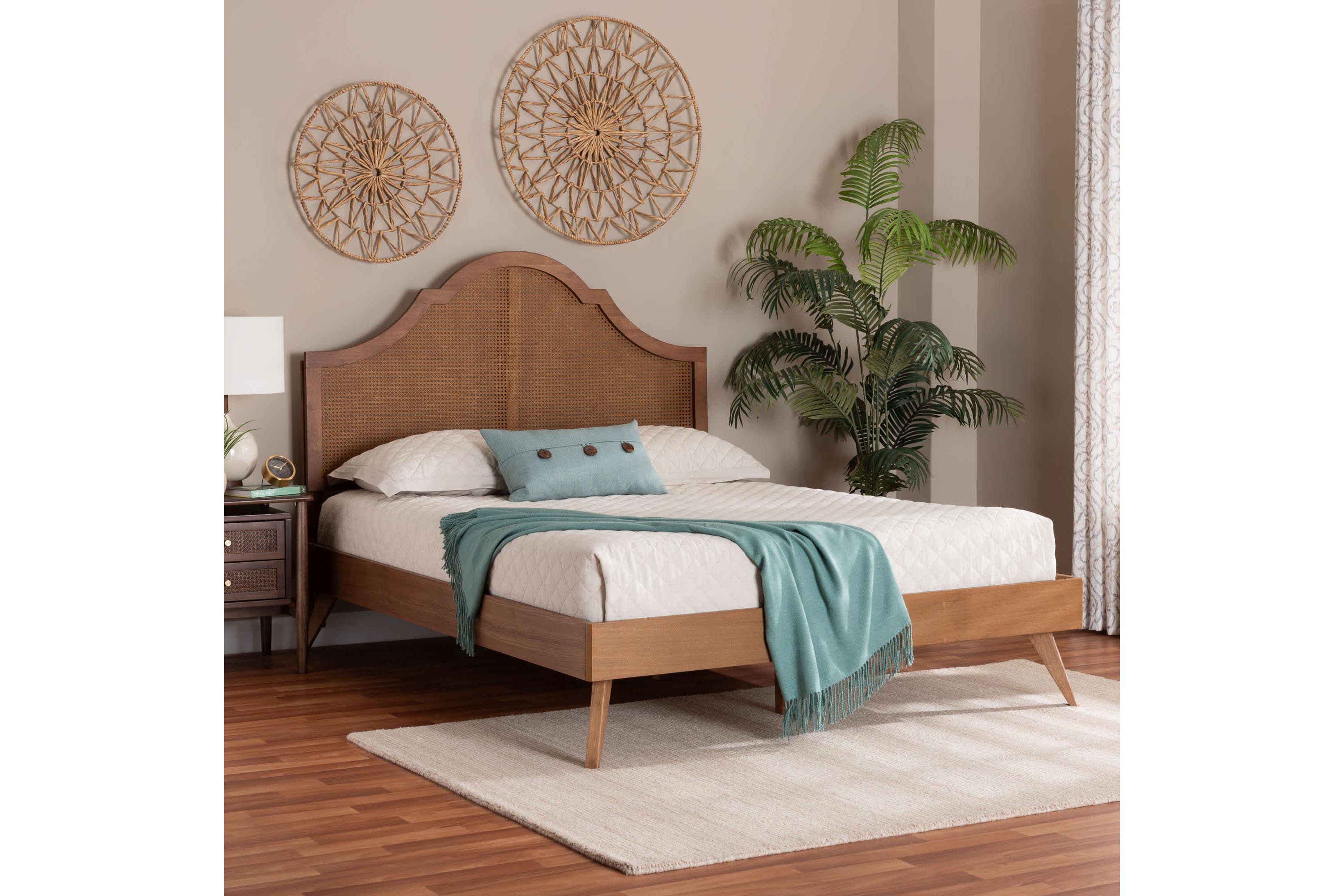 Alecia Ash Walnut Wood Queen Platform Bed