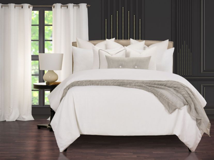 F. Scott Fitzgerald Afternoon Cafe Snow Luxury Duvet Cover and Insert Set- Queen- 6 Piece