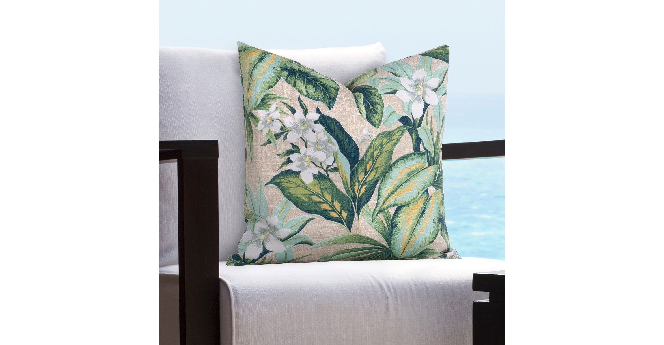 Siscovers Pure Paradise Breeze Solarium Indoor/Outdoor Throw Pillow-16" x16"