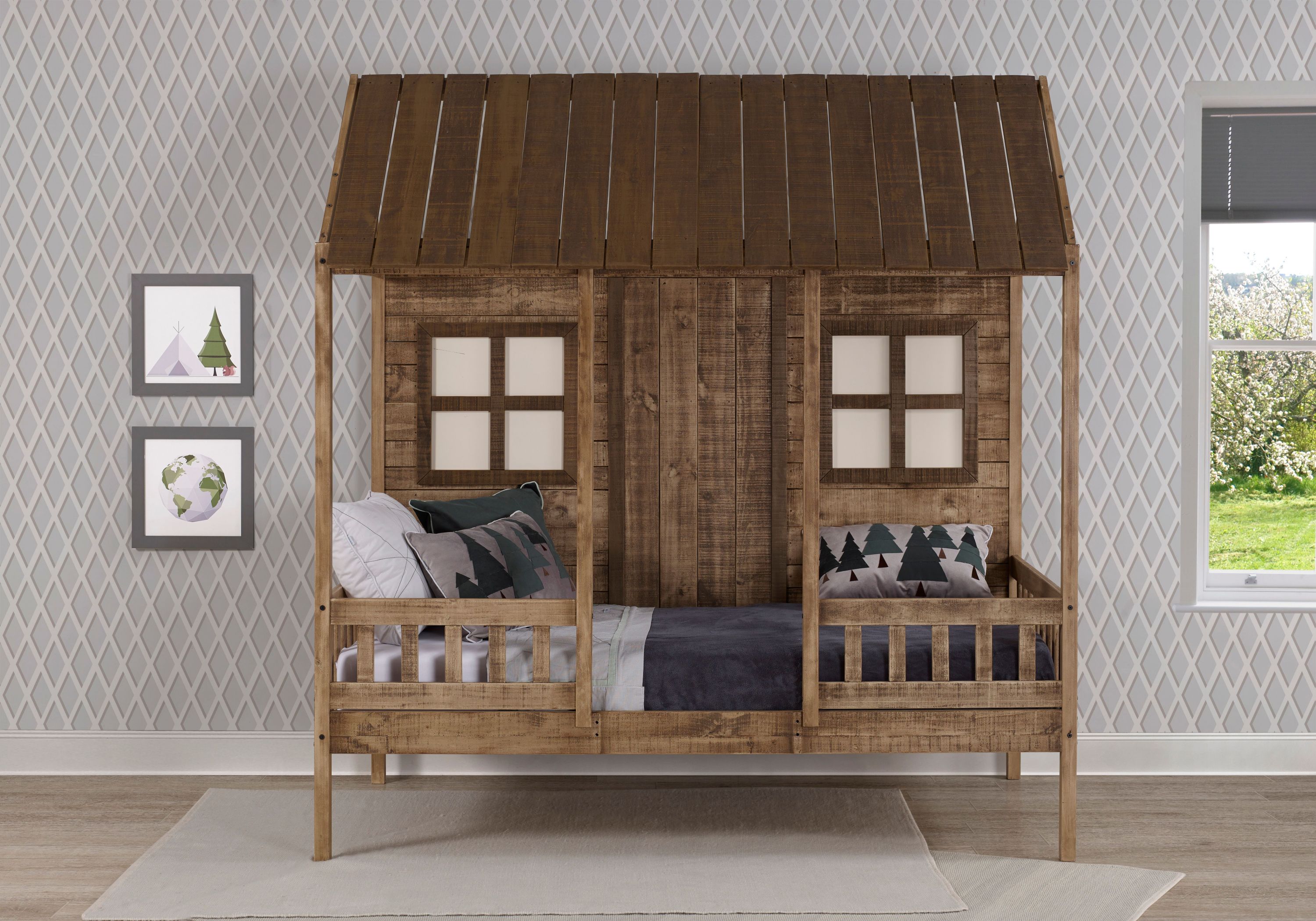 Twin Front Porch Low Loft