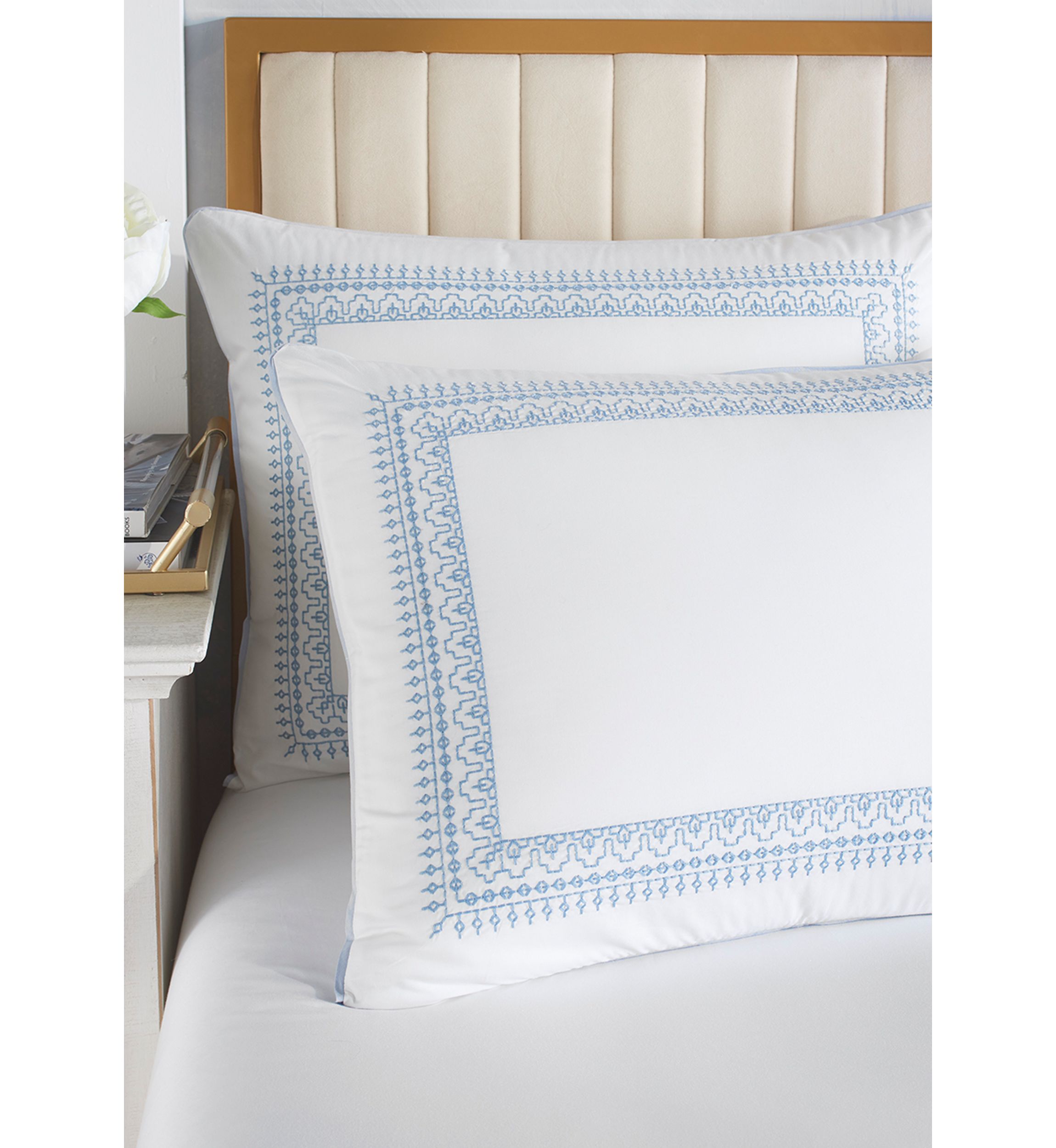 Sanibel Comforter Set
