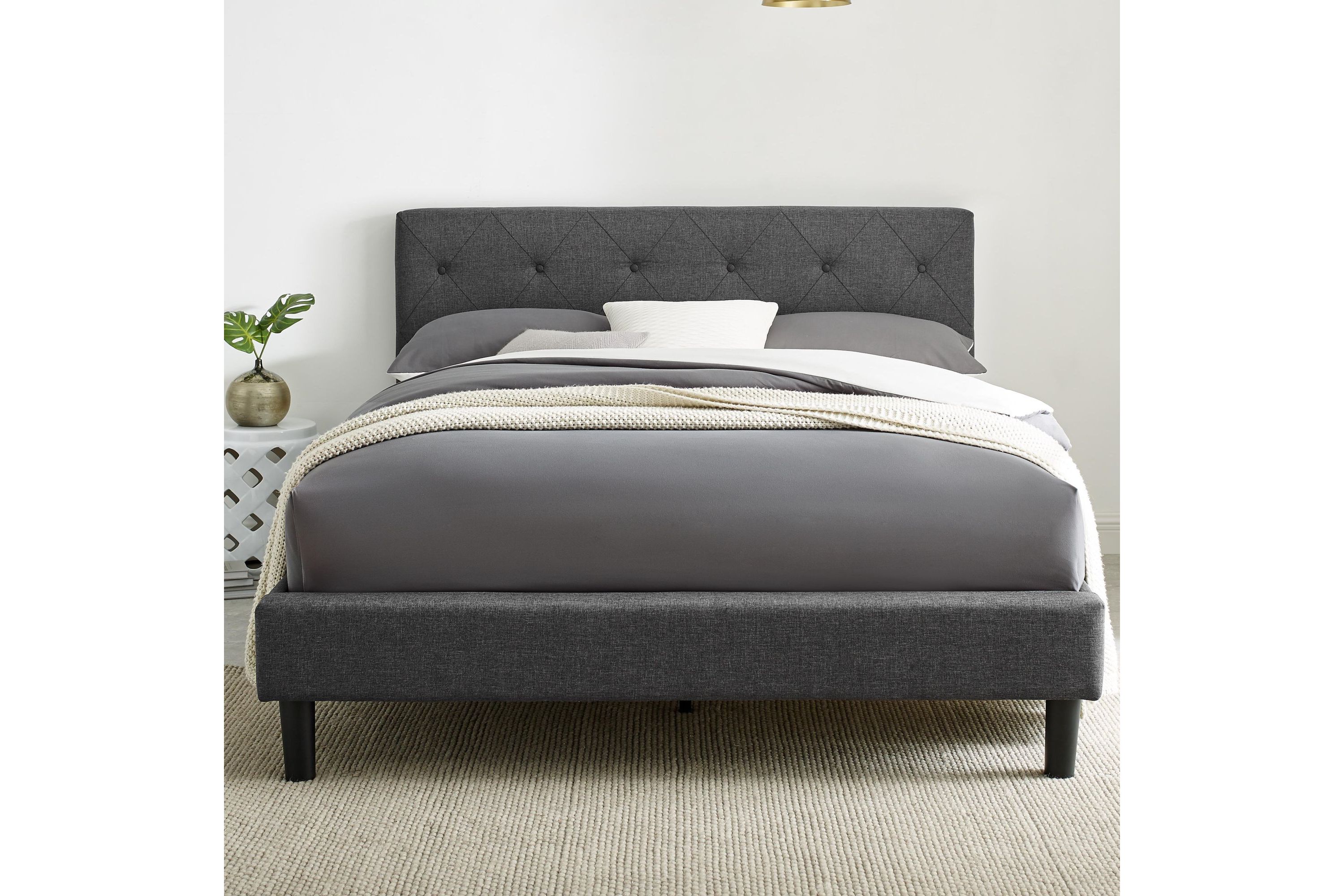 Monticello Tufted Platform Bed