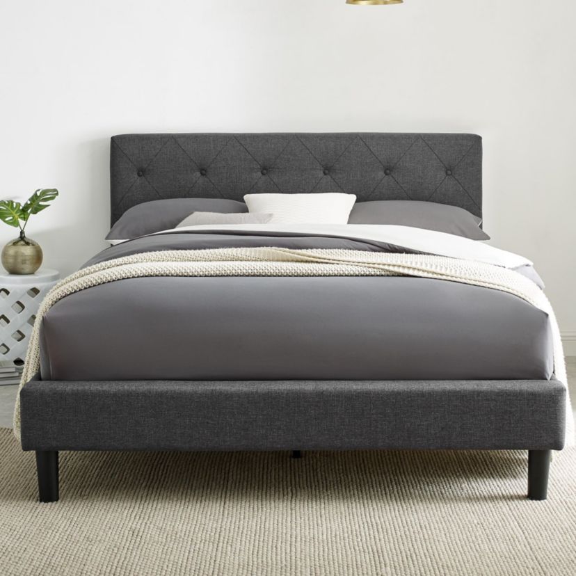 Monticello Tufted Platform Bed