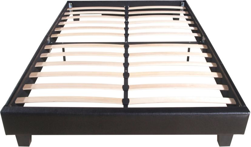 Acton Upholstered Platform Bed