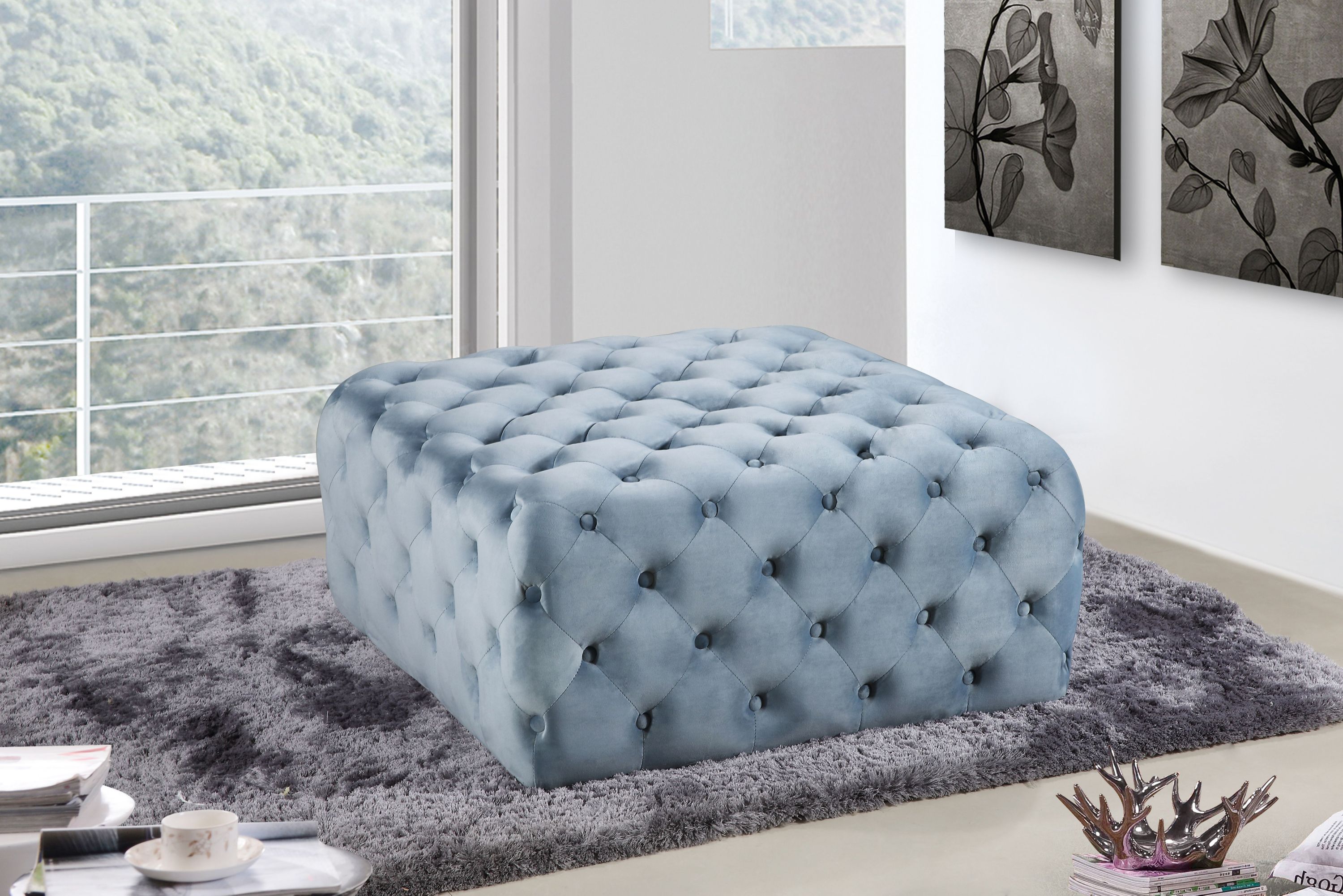 Ariel OttomanBench