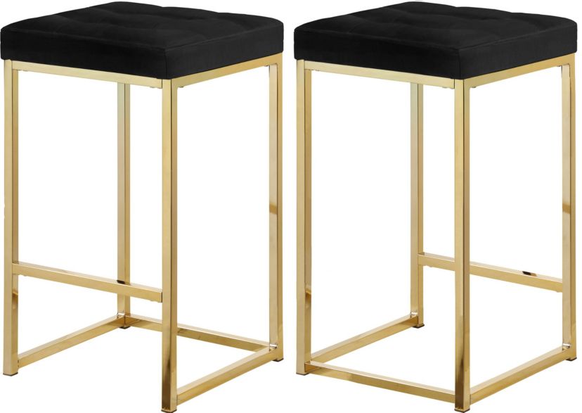Nicola Stool