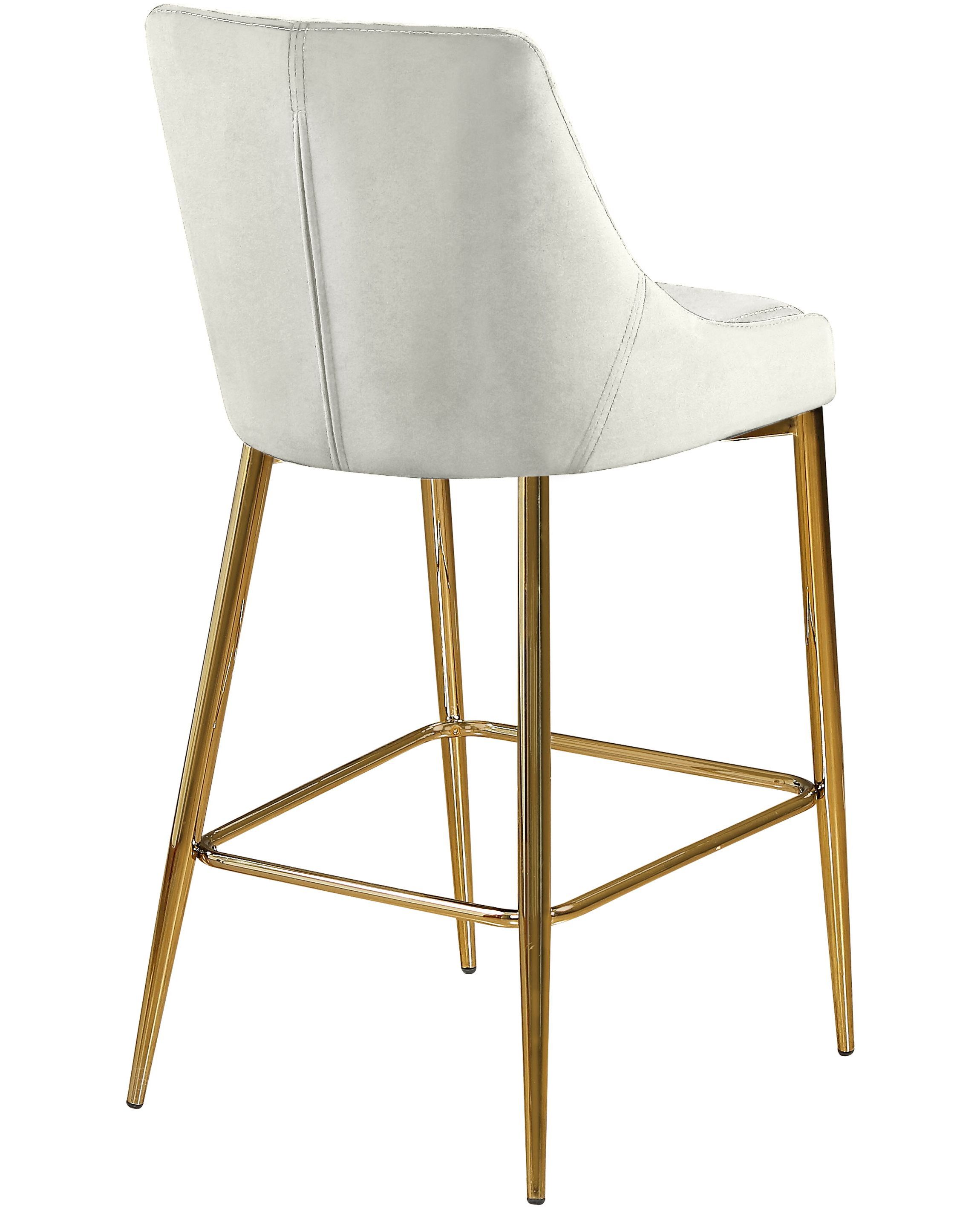 Karina Stool