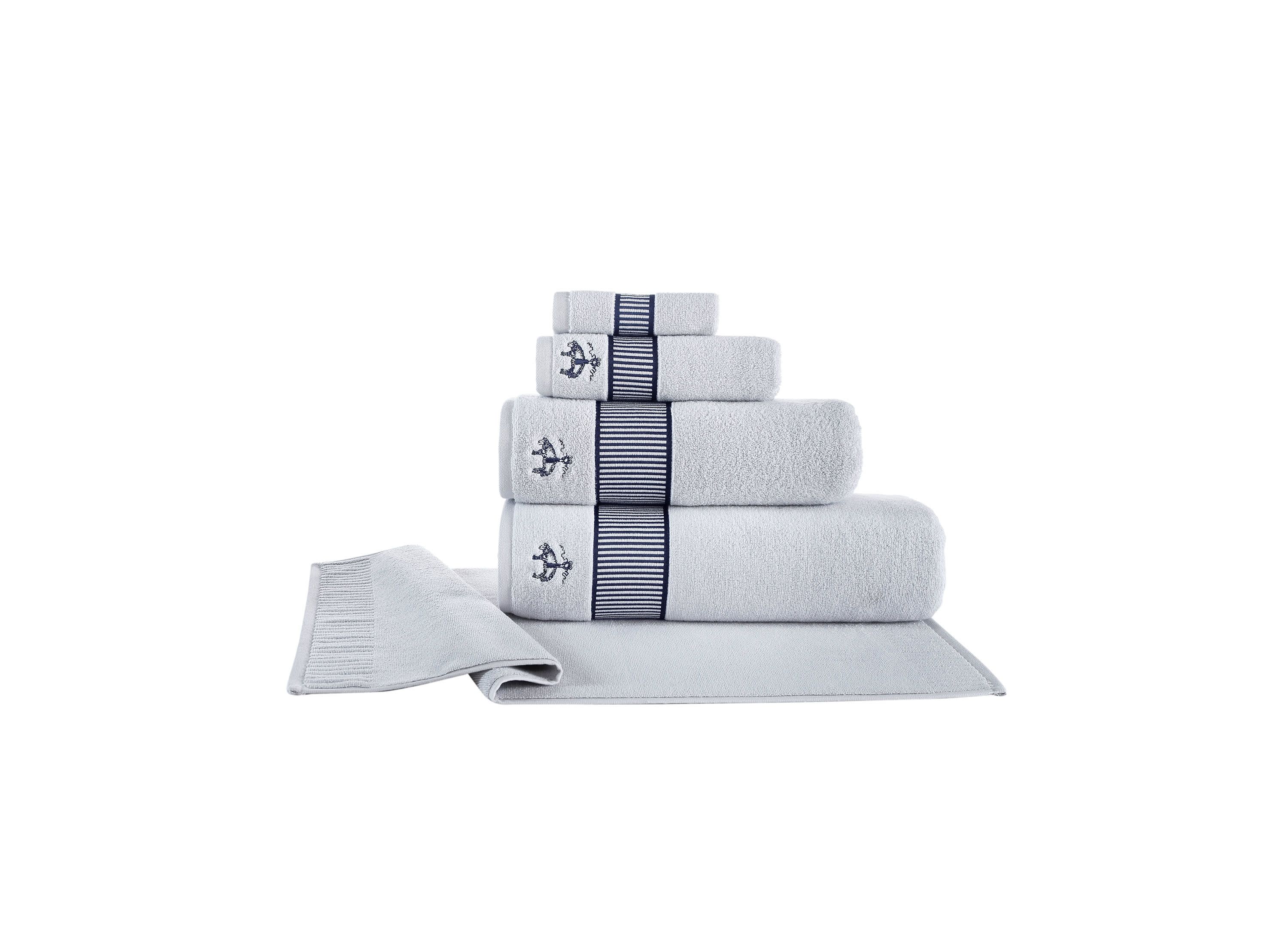Fancy Border Bath Mat