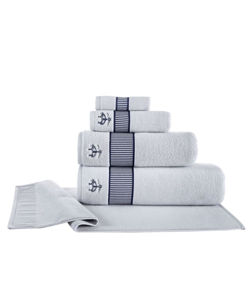 Fancy Border Bath Mat