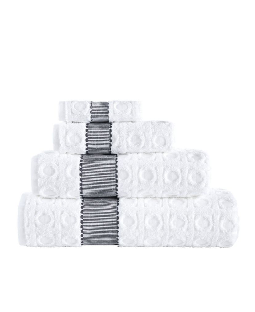 Circle in Square Bath Sheet