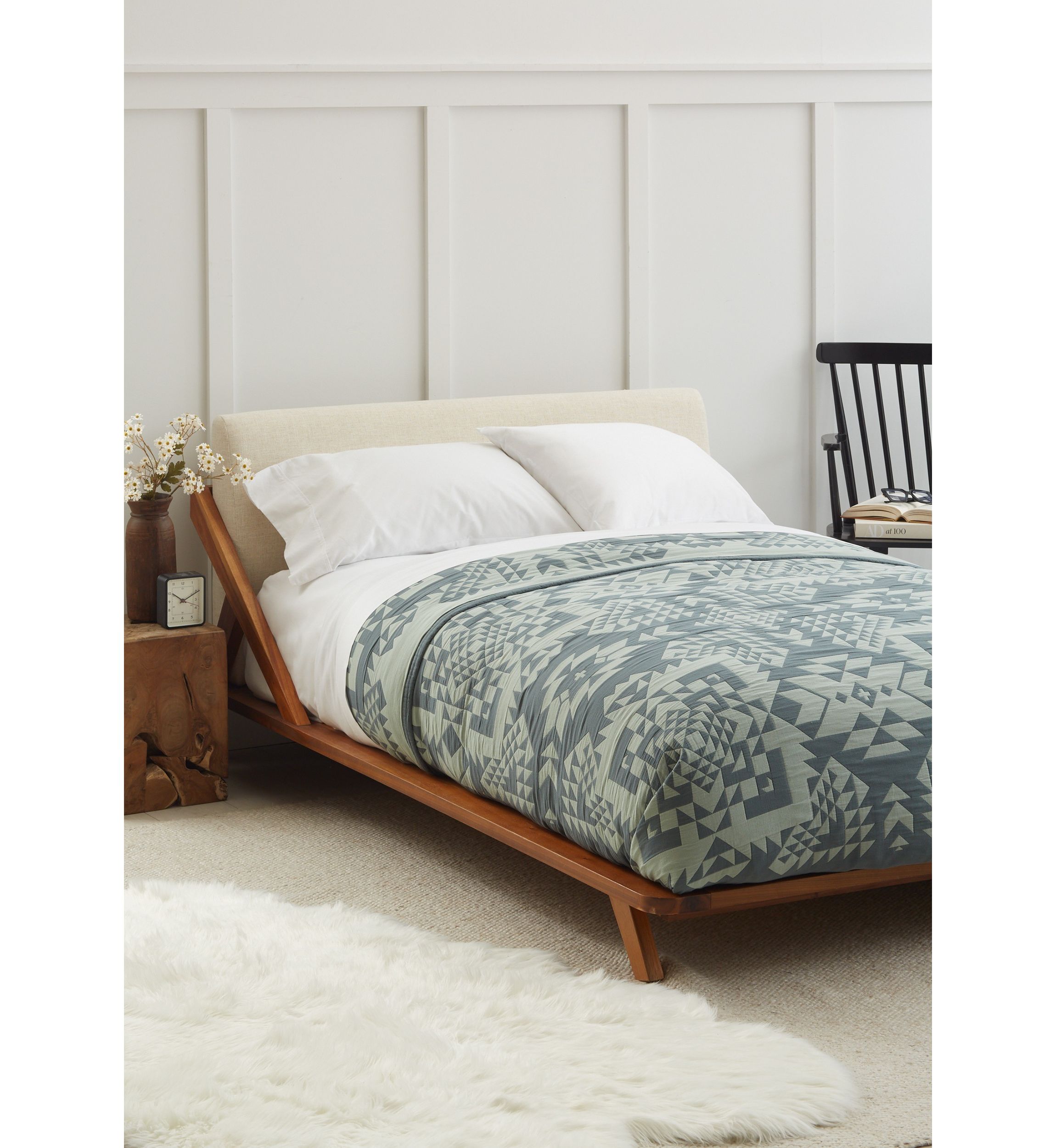 Opal Springs Cotton Matelassé Blanket