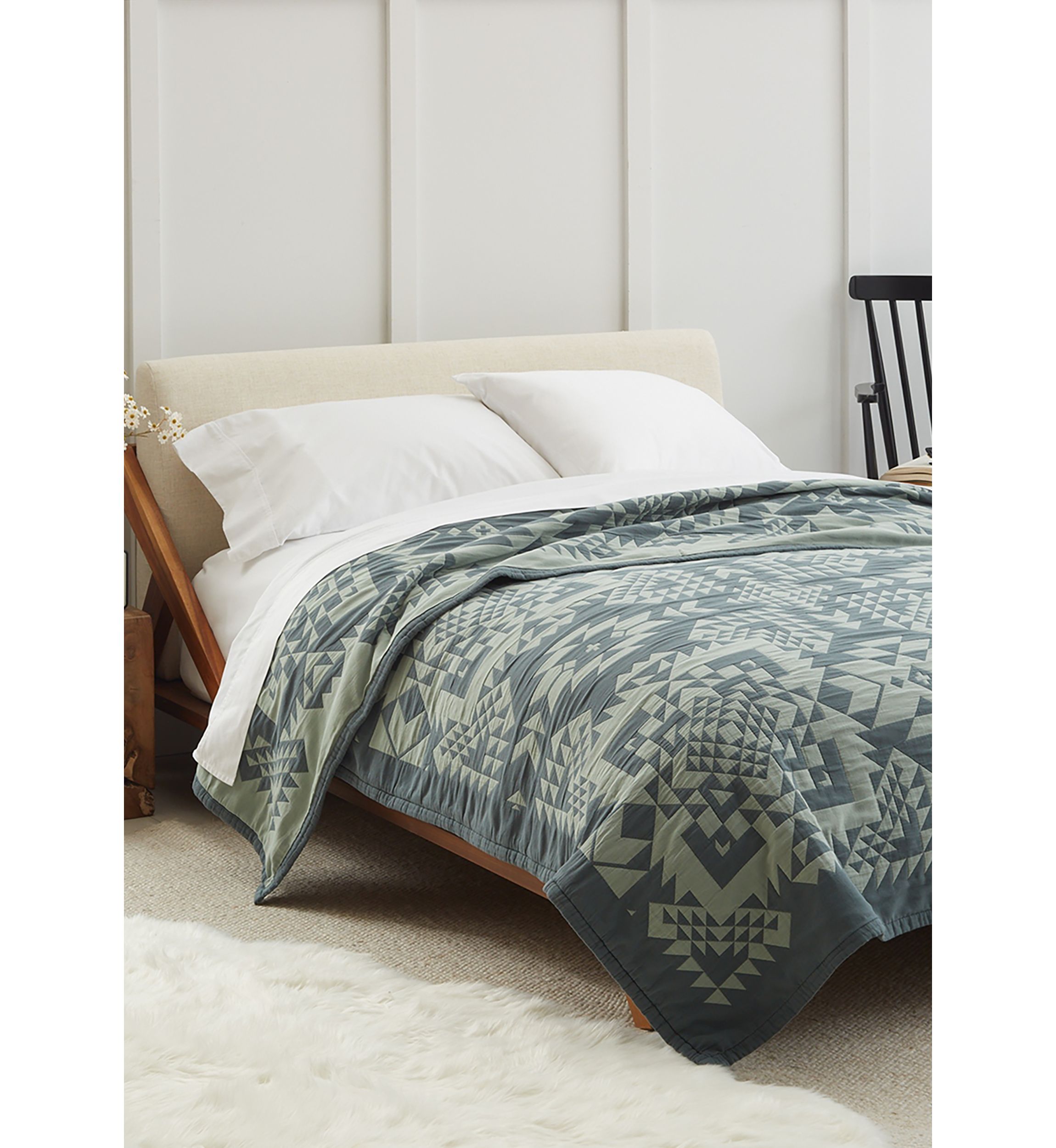 Opal Springs Cotton Matelassé Blanket