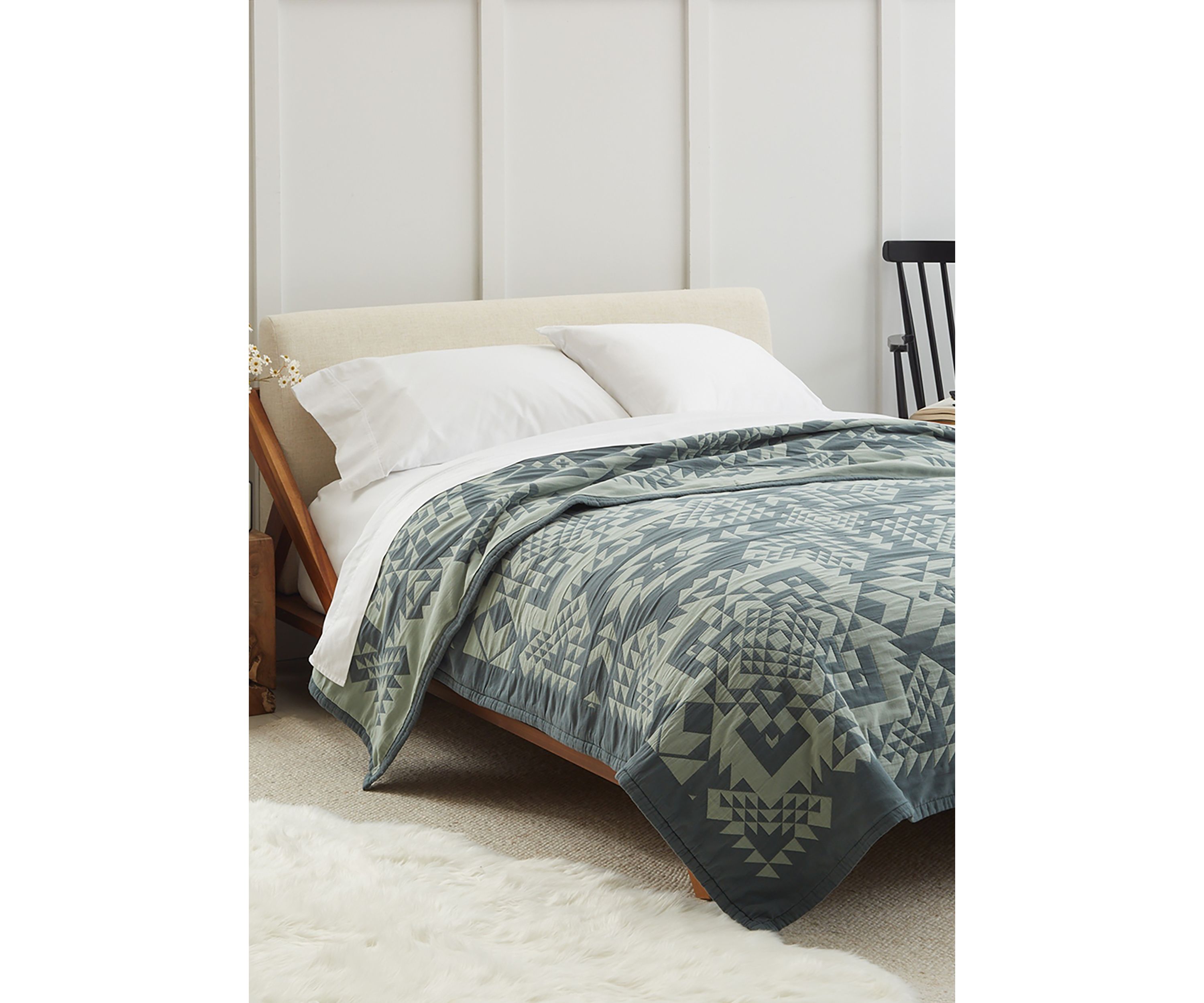Opal Springs Cotton Matelassé Blanket