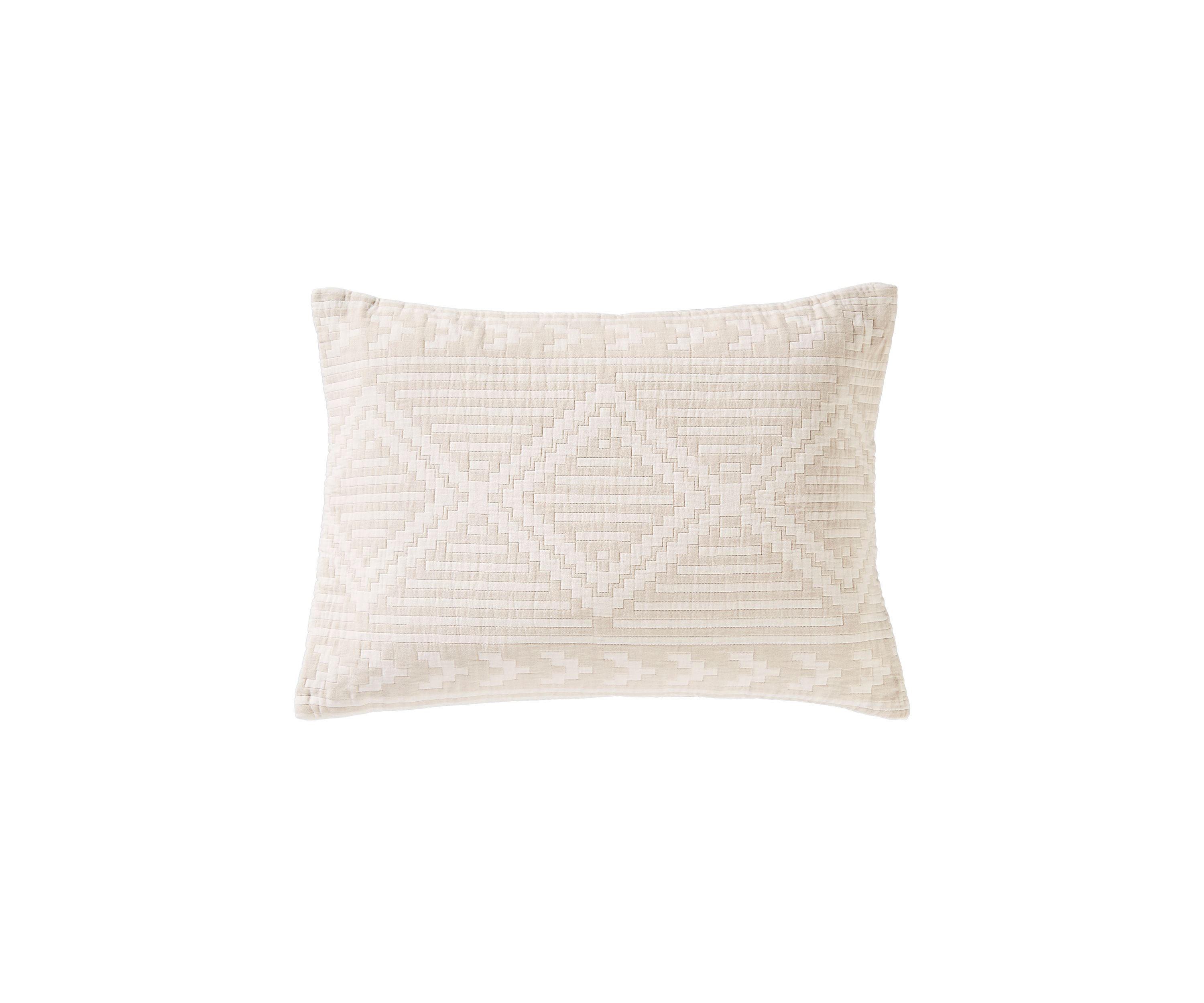 Matelassé Cotton Sham