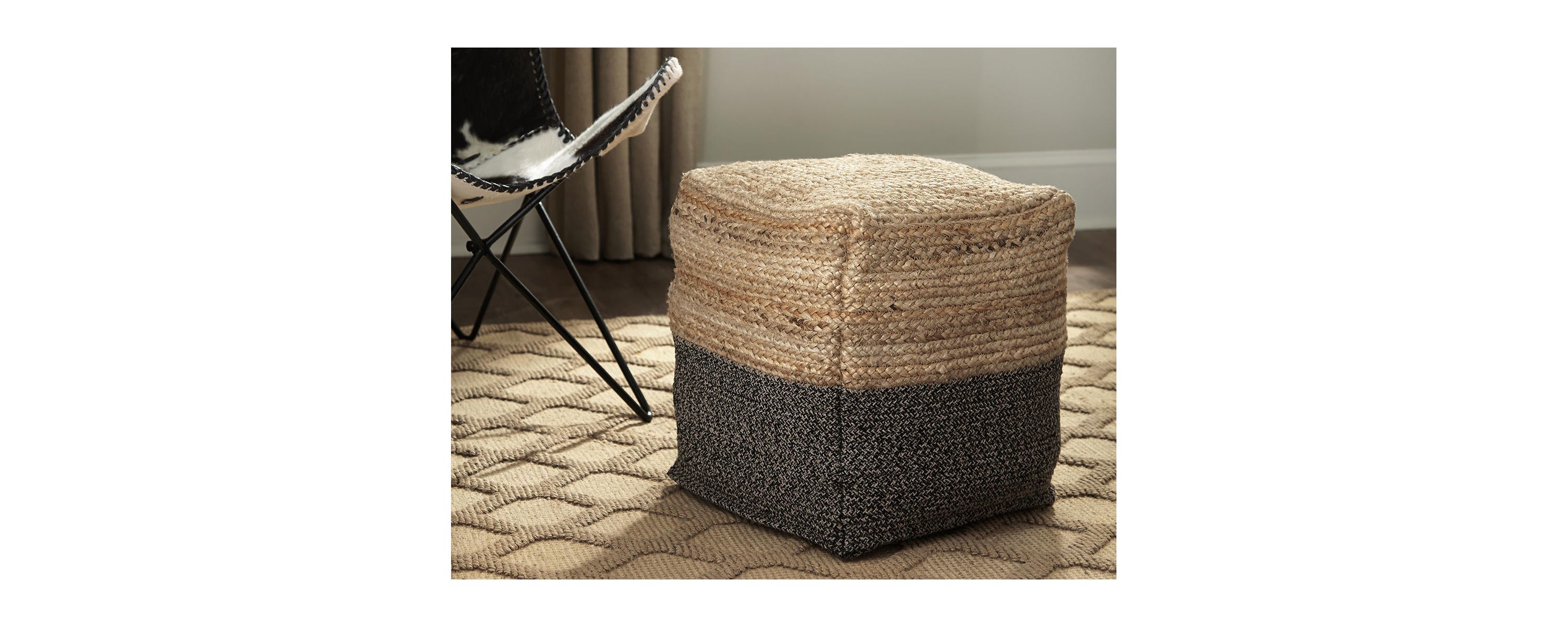 Sweed Valley Pouf