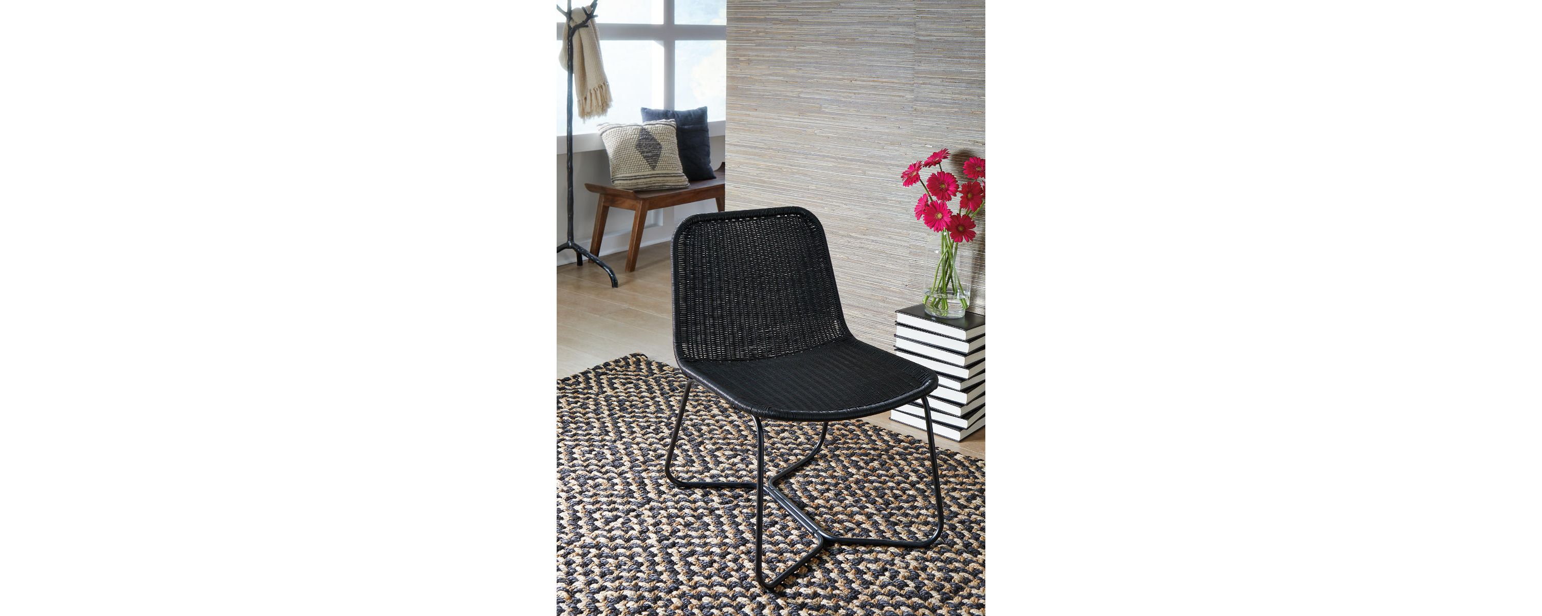 Daviston Accent Chair