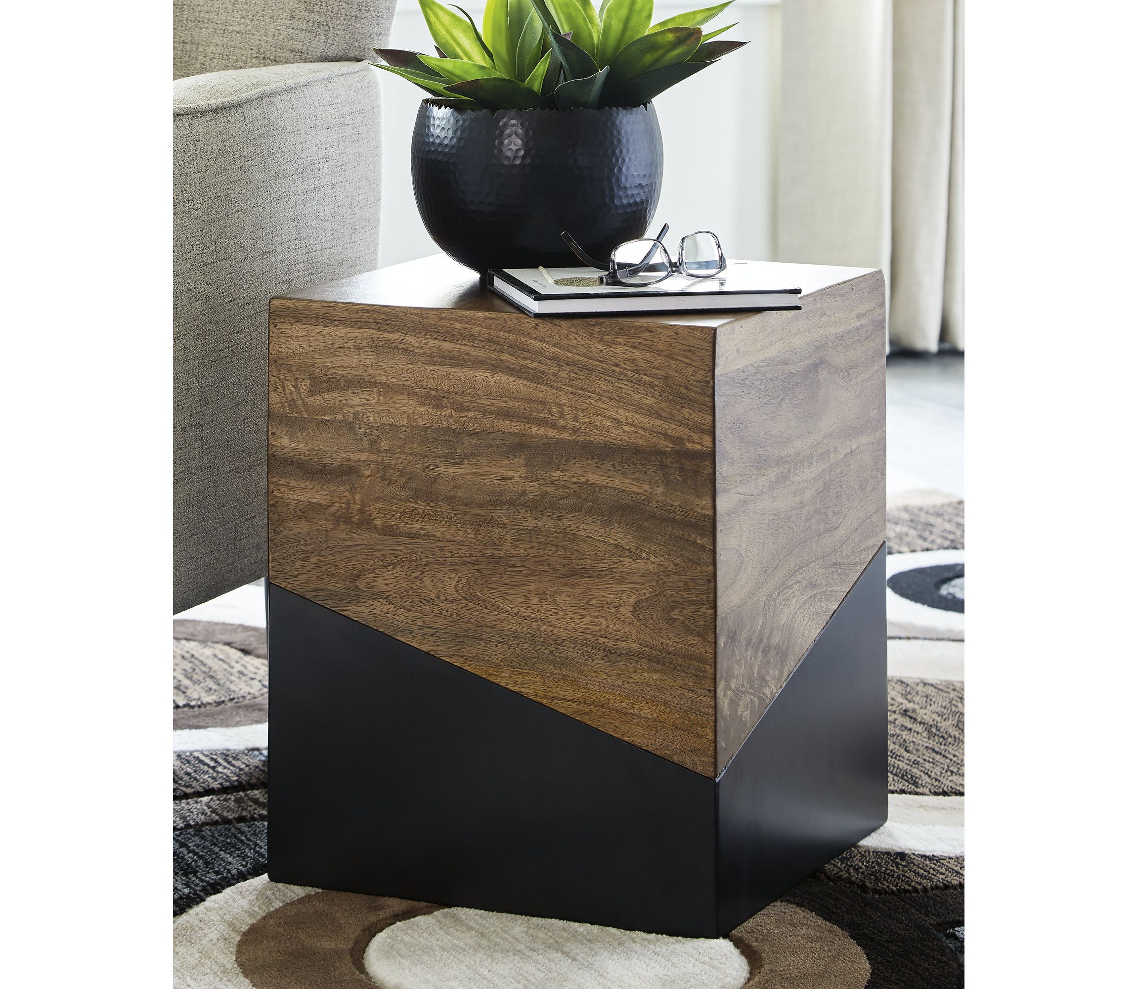 Trailbend Accent Table