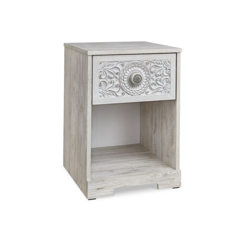 Paxberry Nightstand