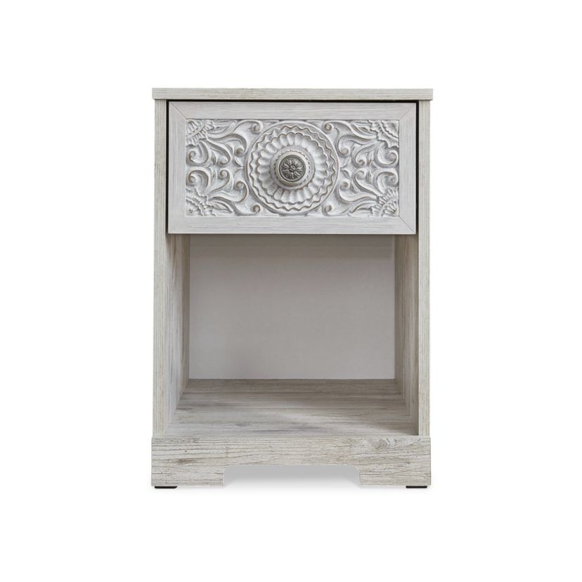 Paxberry Nightstand