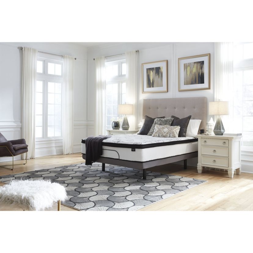 Chime 12 Inch Hybrid California King Mattress in a Box