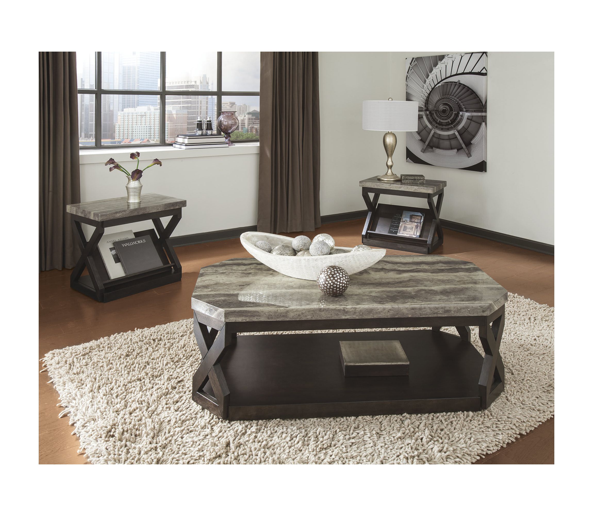 Radilyn Table (Set of 3)