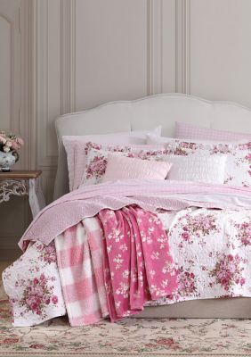 Shabby Chic Abby Quilt Set | belk