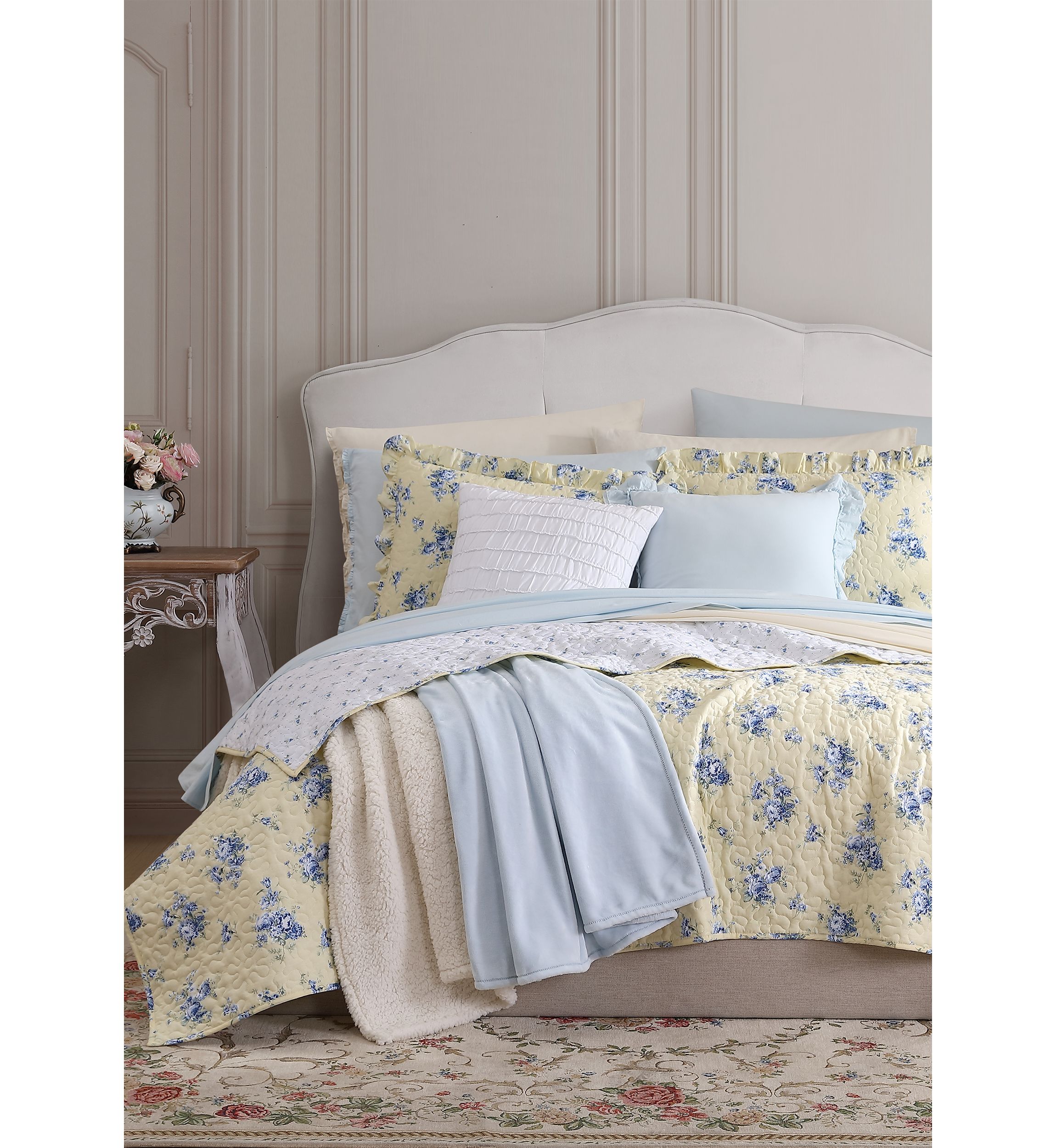 Amelia Quilt Set